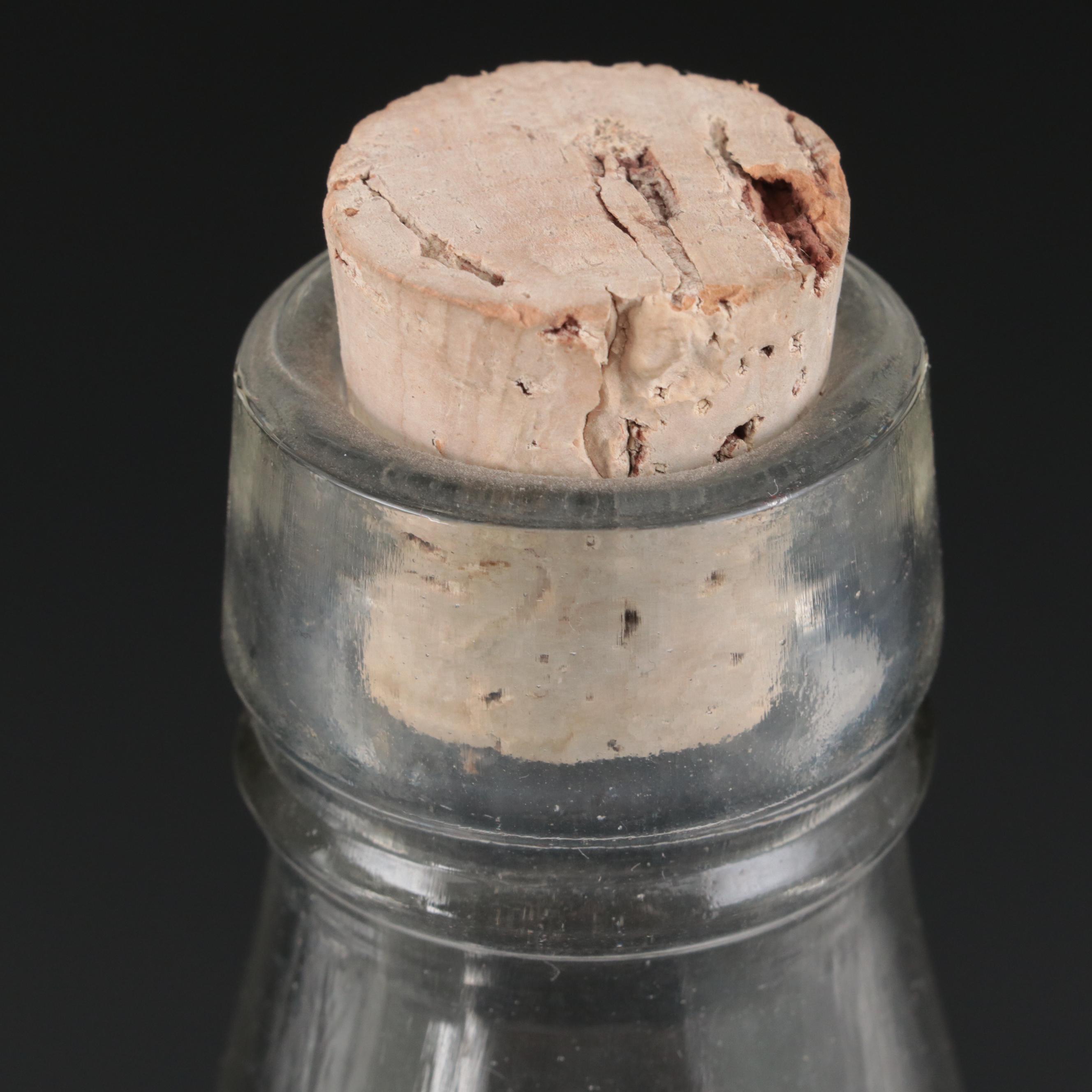 Arthur Bell & Sons Old Scotch Whisky Glass Bottle, Mid to Late 20th Century