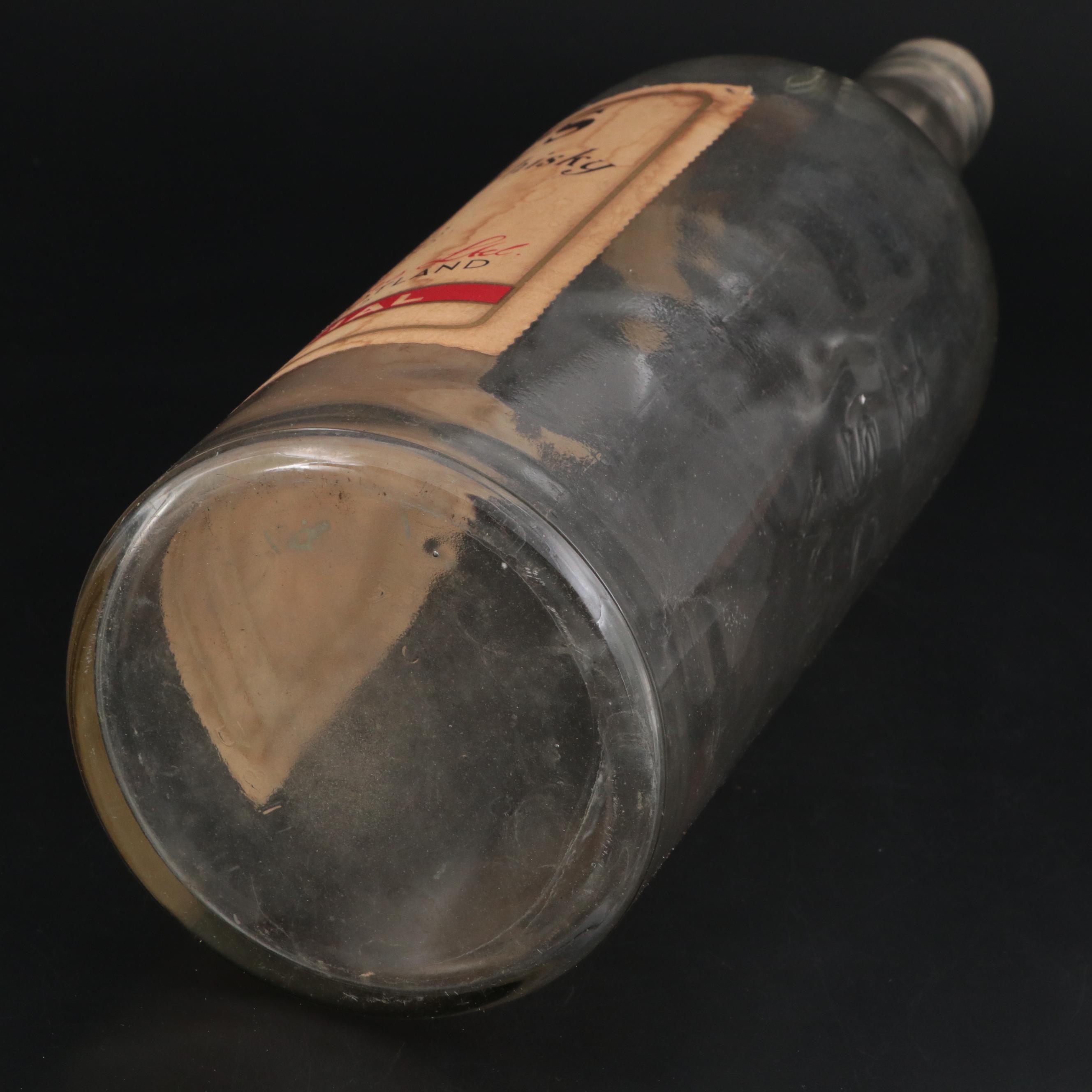 Arthur Bell & Sons Old Scotch Whisky Glass Bottle, Mid to Late 20th Century