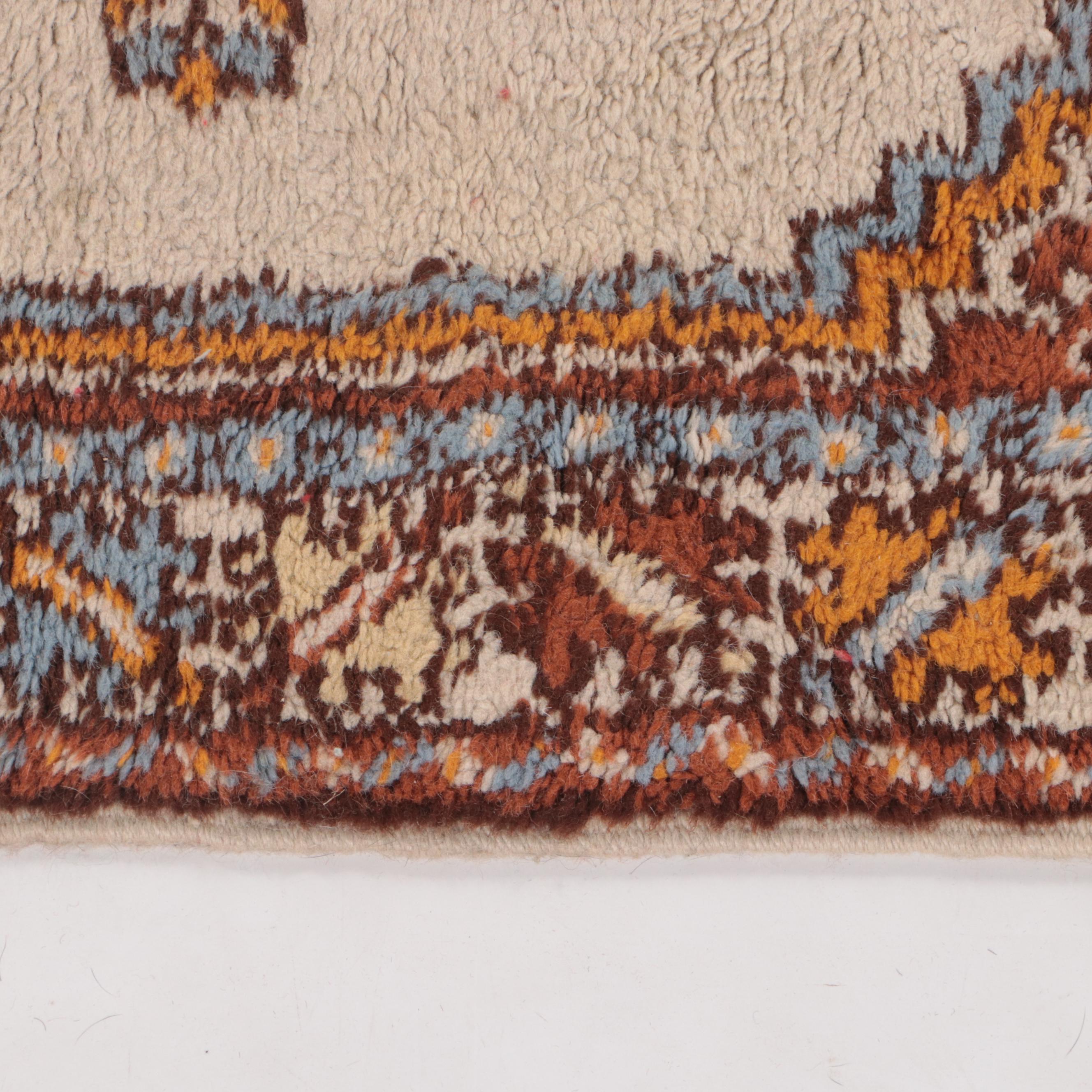 2'8 x 5'4 Hand-Knotted Moroccan Accent Rug