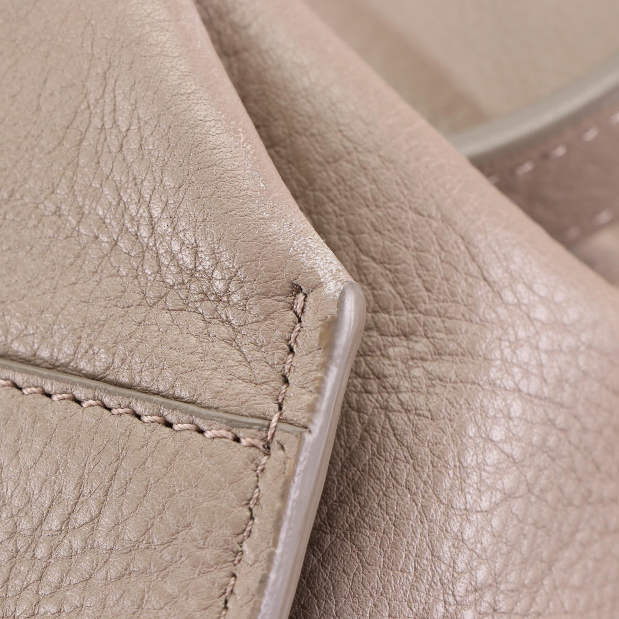 Chloé Medium Vick Tote in Grain Leather with Zip Pouch