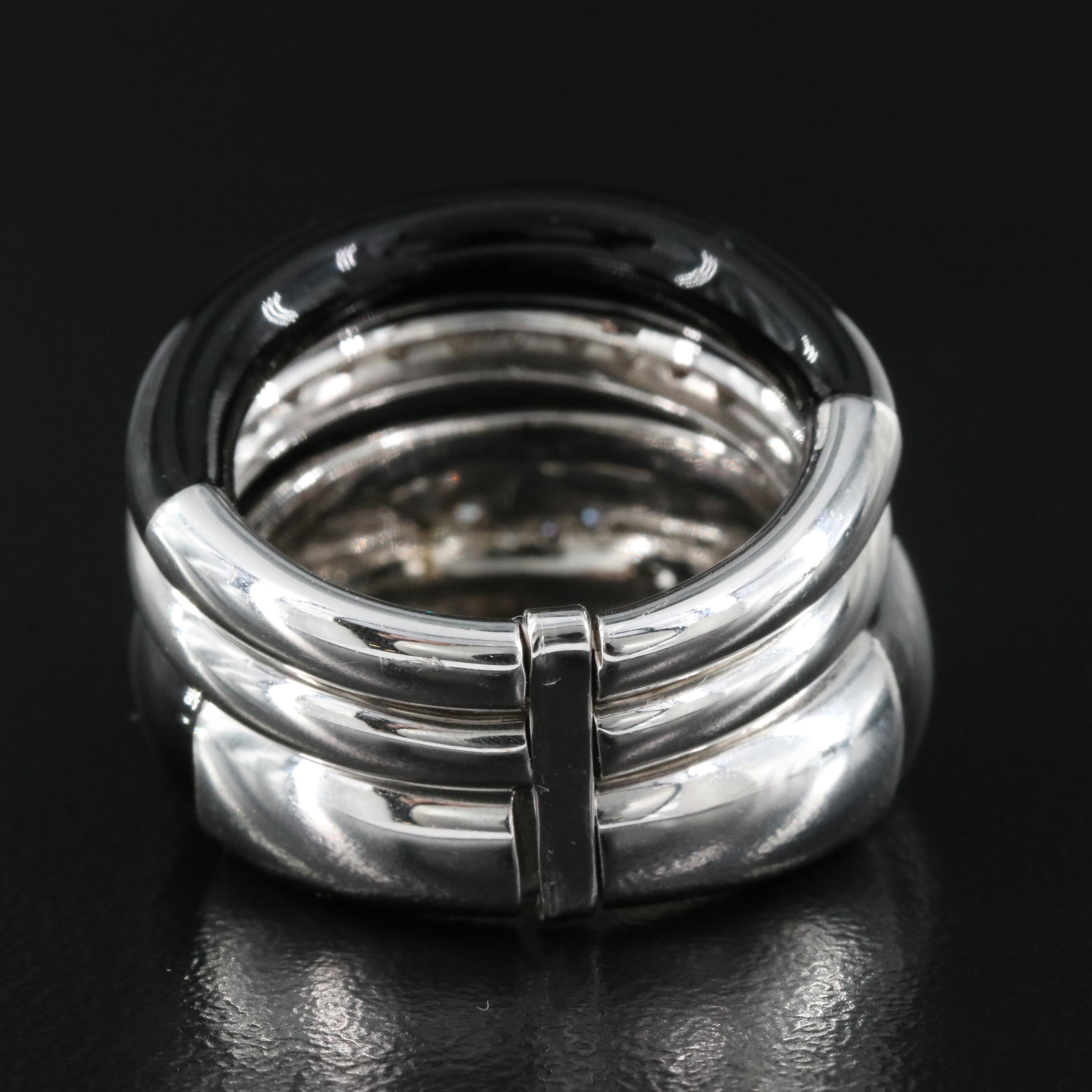 La Nouvelle Bague 18K Diamond and Enamel Trio Ring