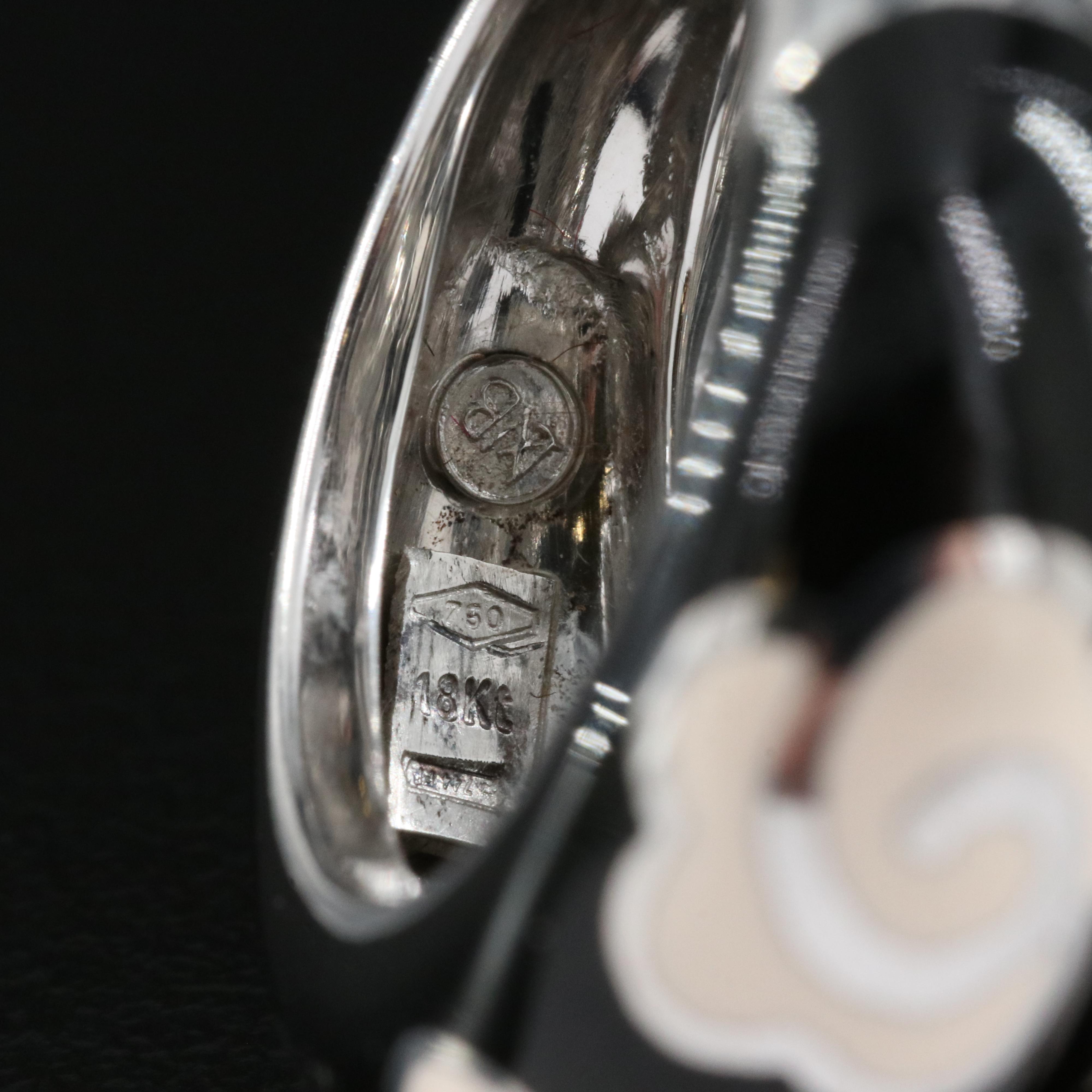 La Nouvelle Bague 18K Diamond and Enamel Trio Ring