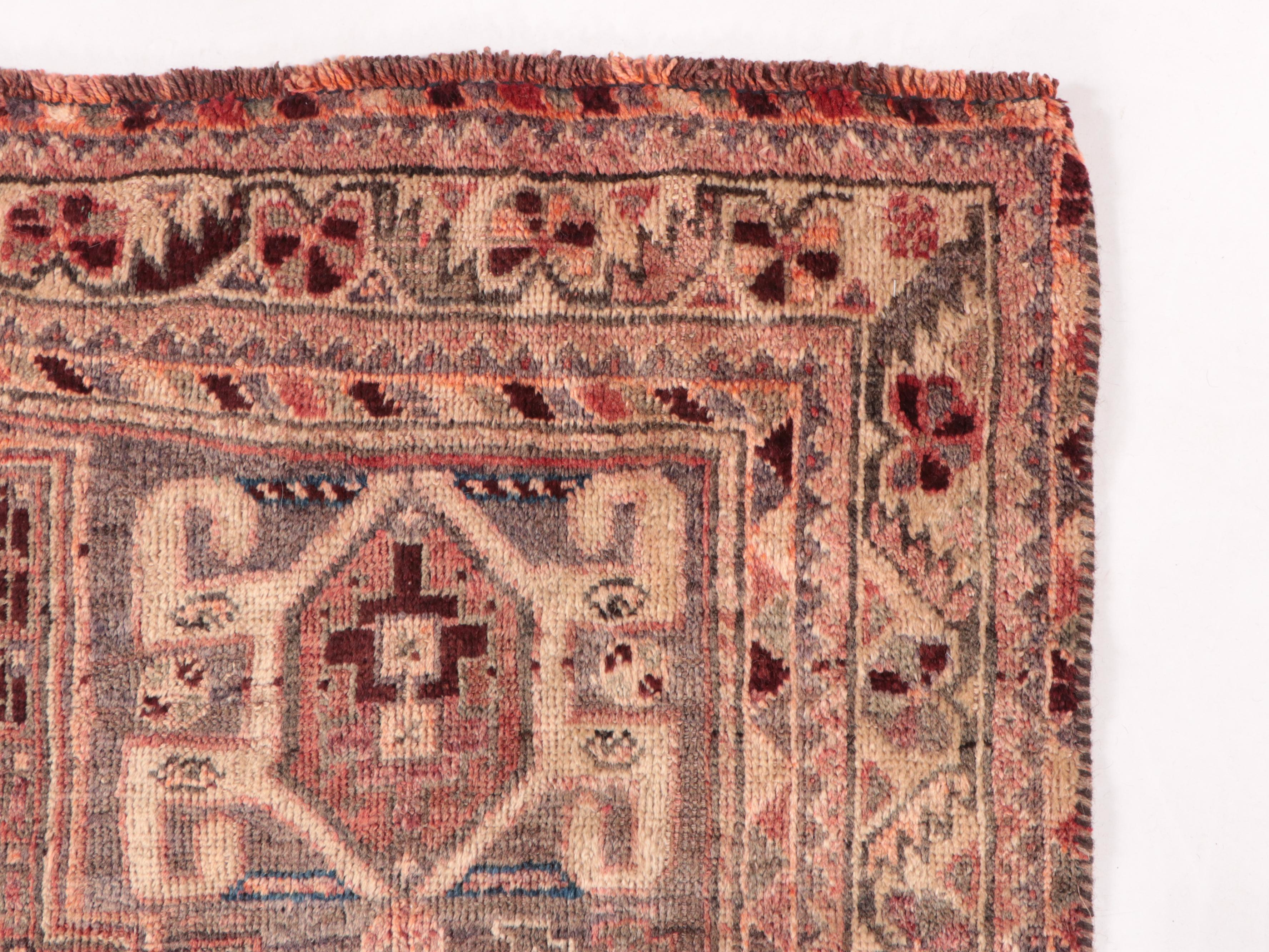5'3 x 7'10 Hand-Knotted Persian Qashqai Area Rug