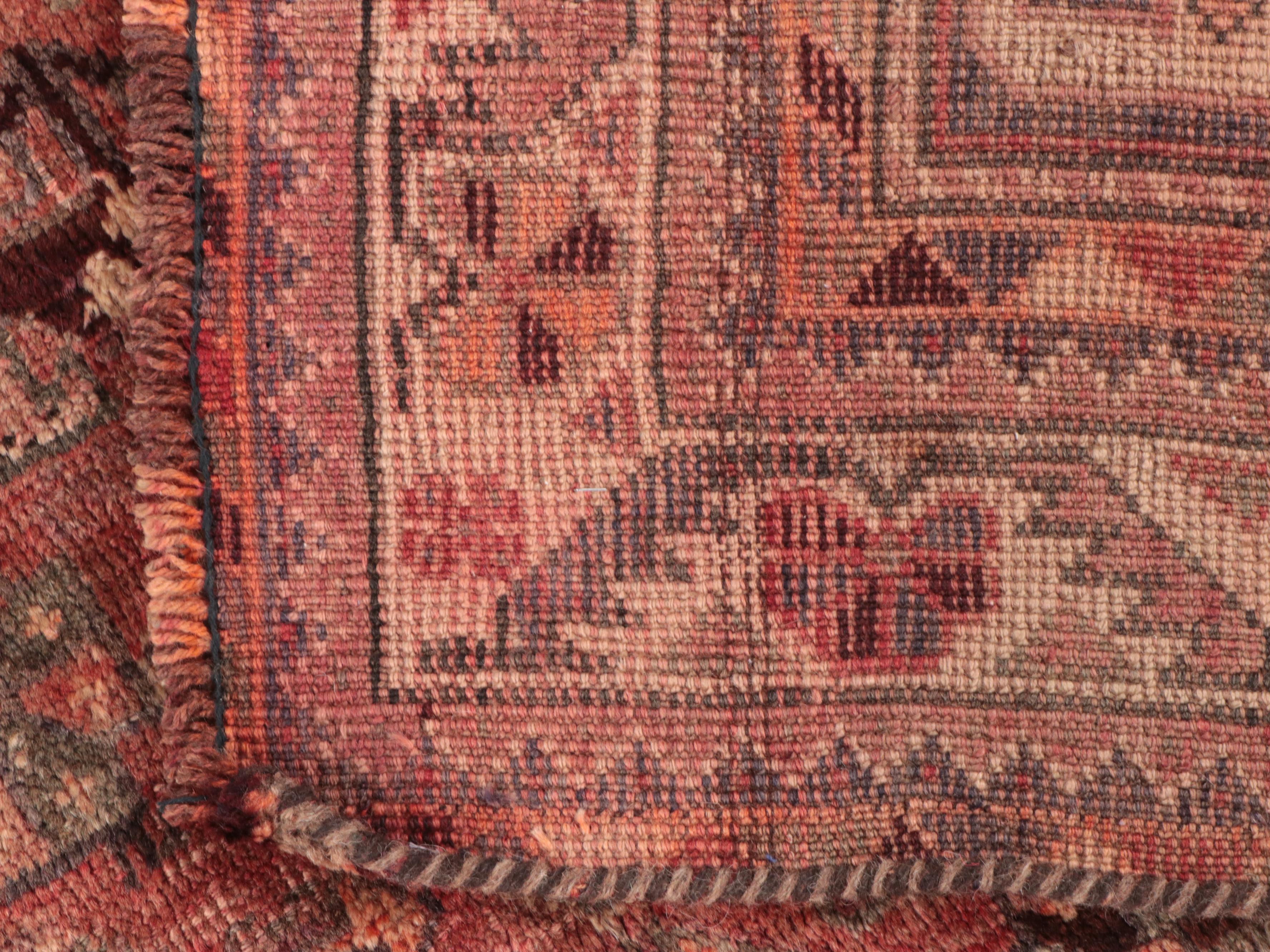 5'3 x 7'10 Hand-Knotted Persian Qashqai Area Rug