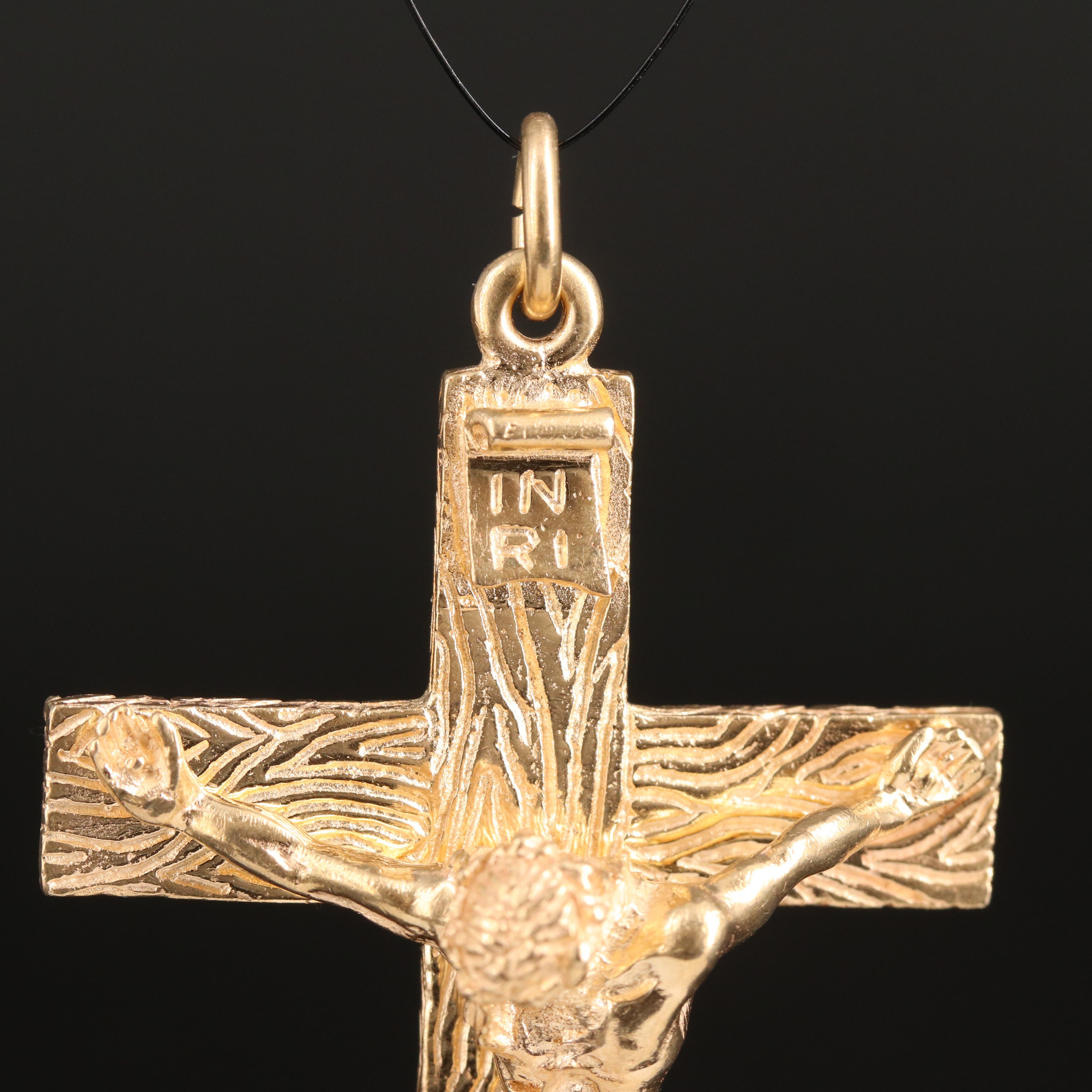14K Crucifix Pendant