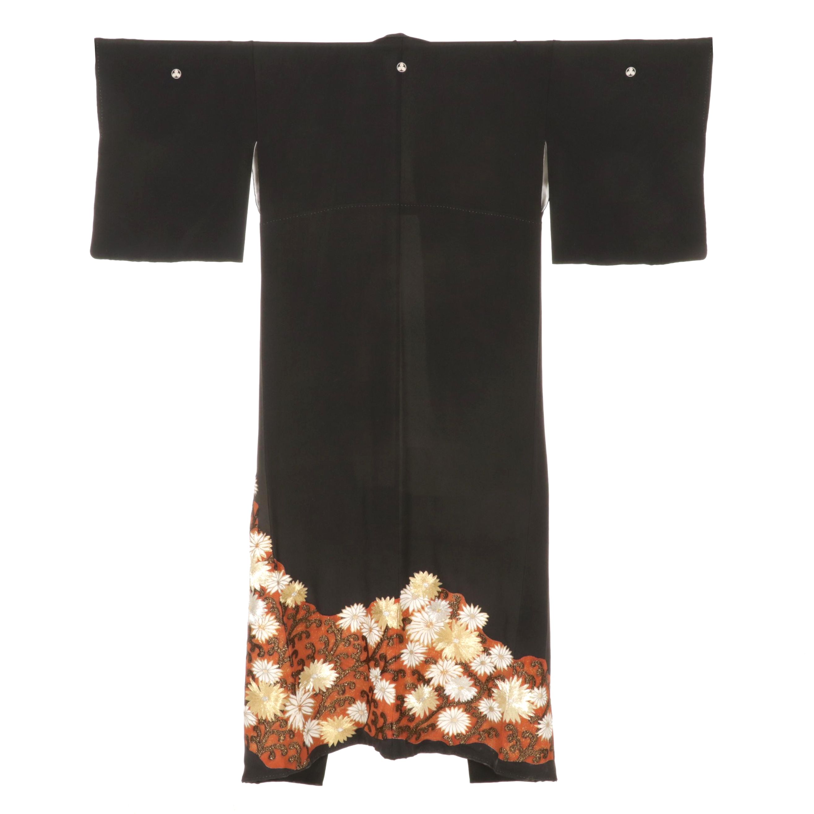 Five-Mon Kurotomesode Kimono with Hand-Embroidered Floral Details