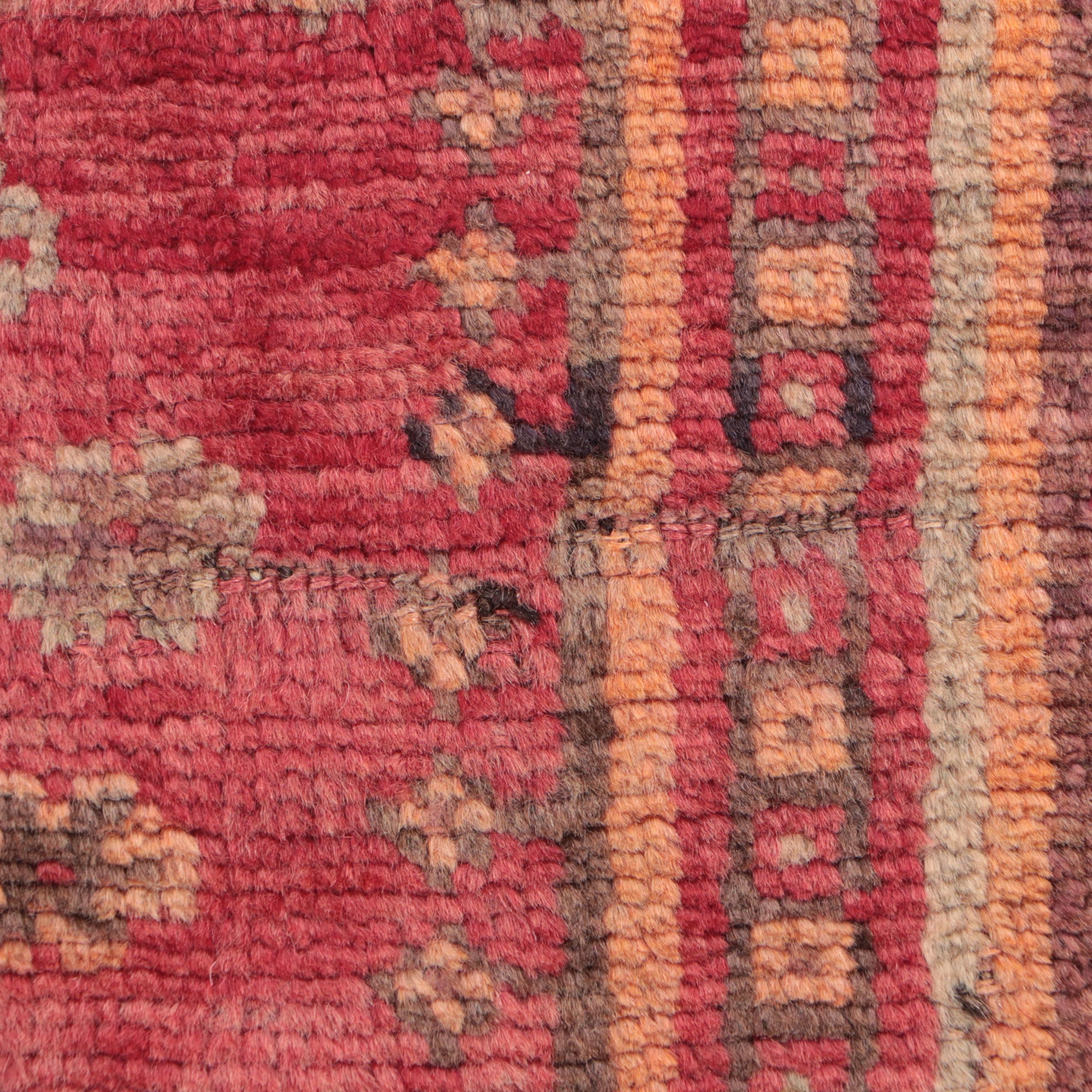 4'9 x 8'5 Hand-Knotted Persian Shiraz Area Rug