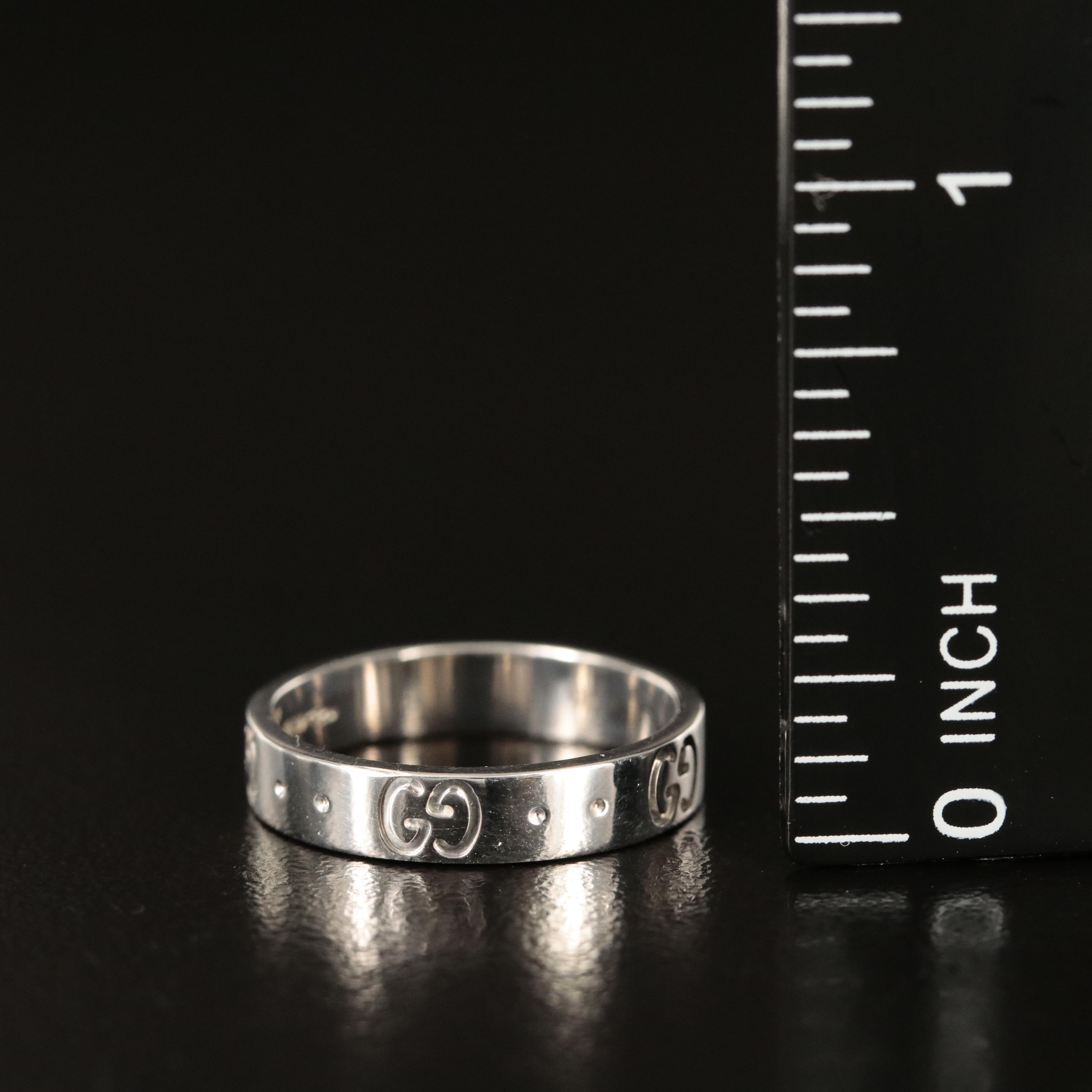 Gucci "Icon" 18K Band