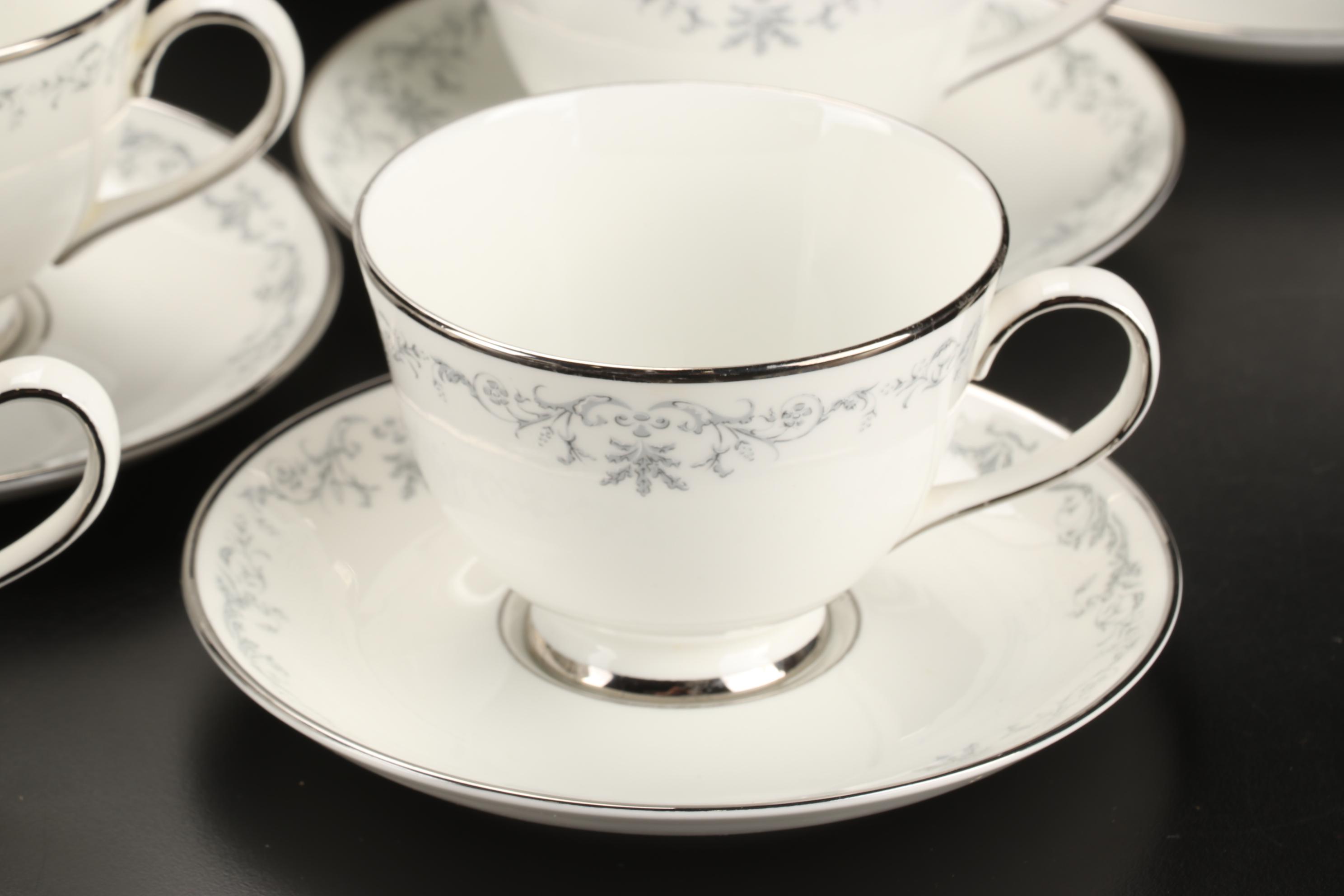 Gorham "Della Regina" Bone China Tableware, Mid to Late 20th Century