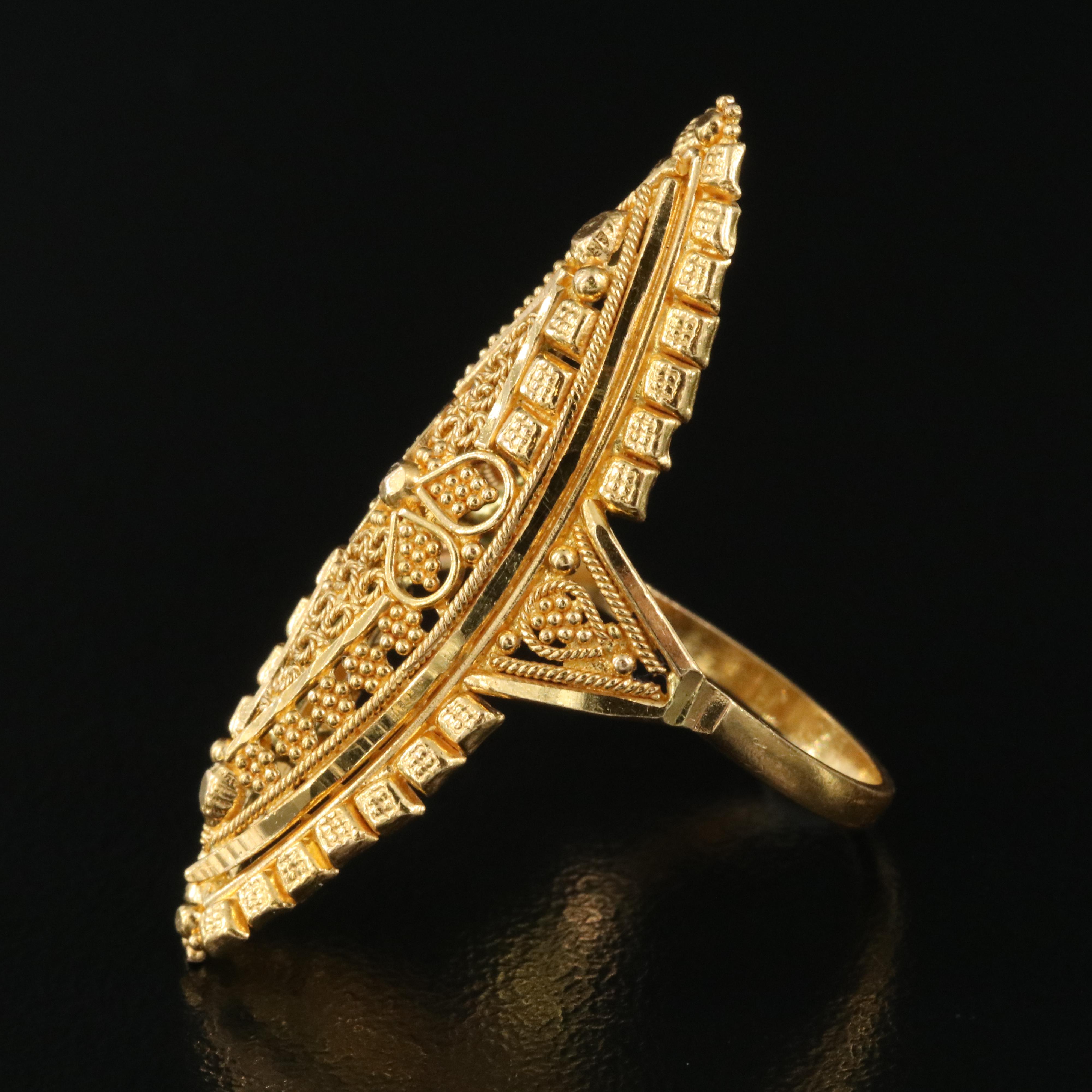 22K Granulated Navette Ring