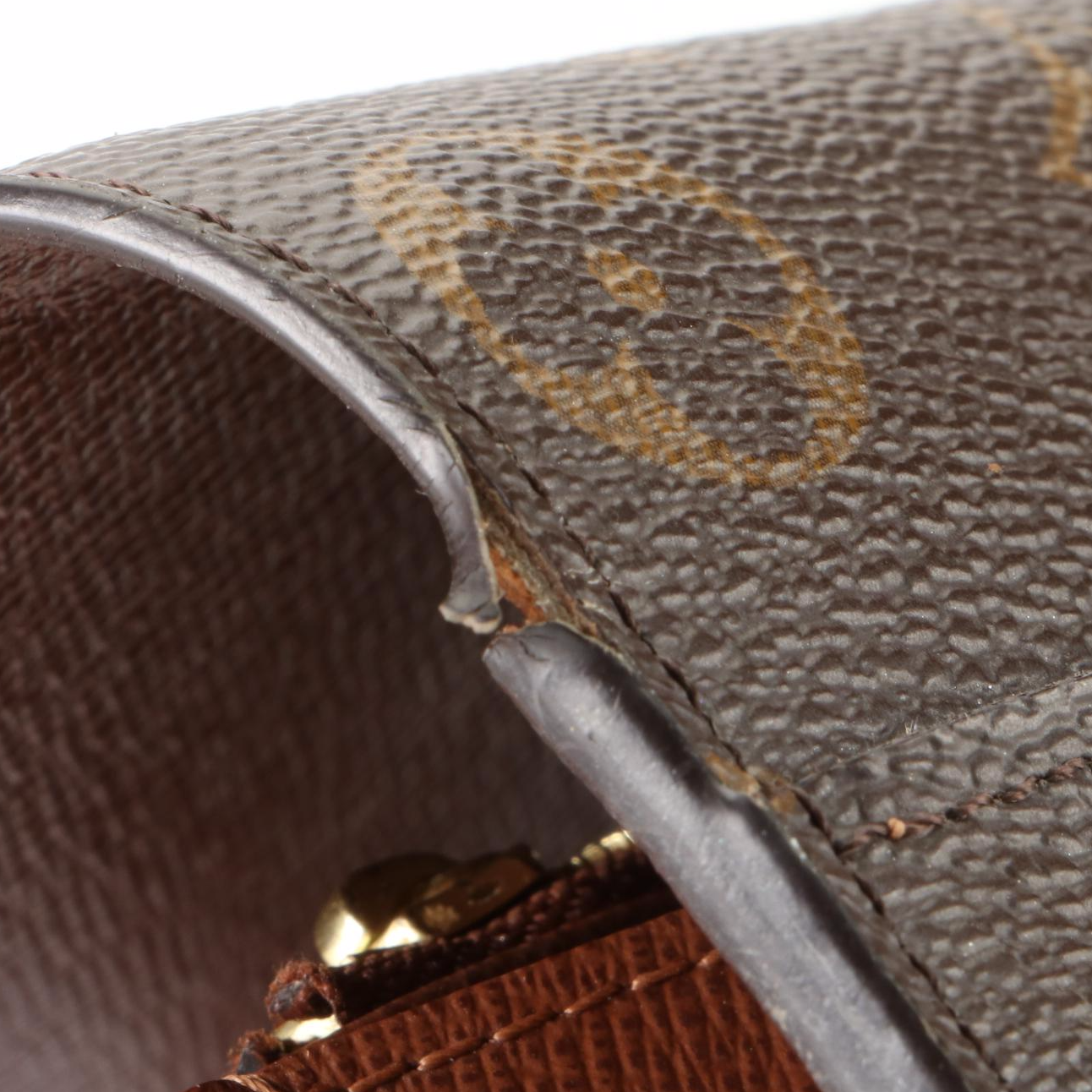 Louis Vuitton Sarah Wallet in Monogram Canvas