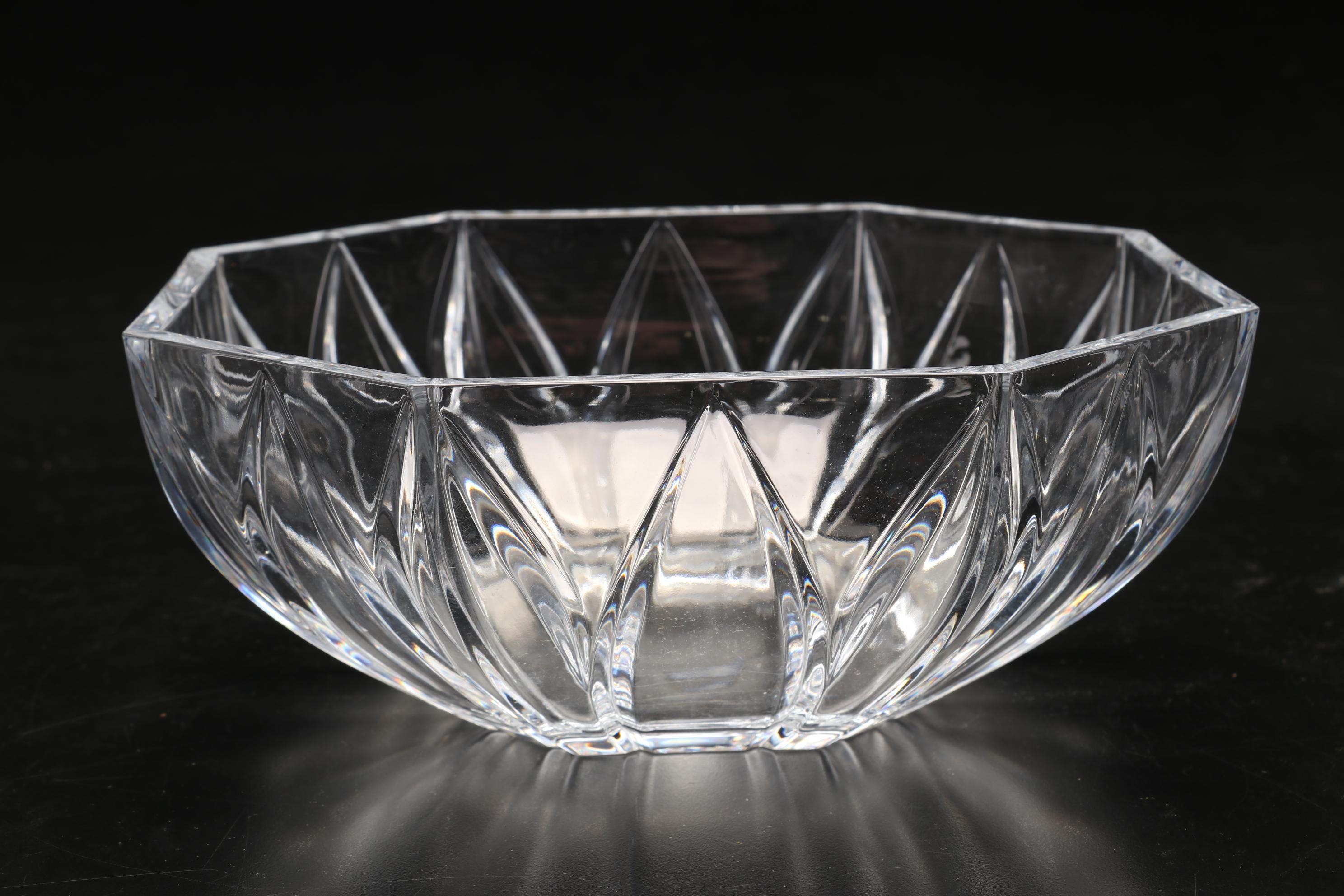 Godinger "Dublin" Crystal Iced Tea Glasses with Rogaska "Soho" Octagonal Bowl