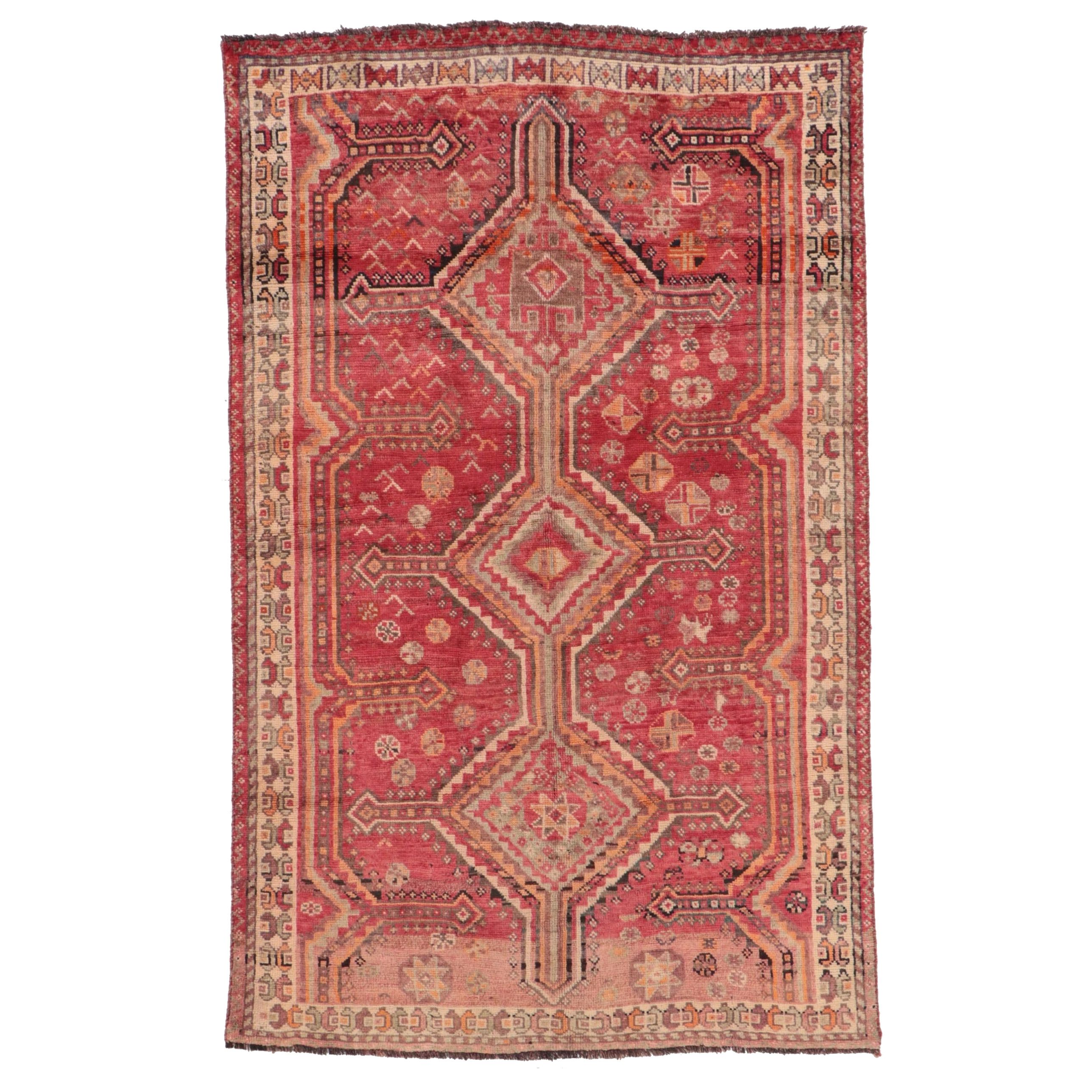4'9 x 8'5 Hand-Knotted Persian Shiraz Area Rug