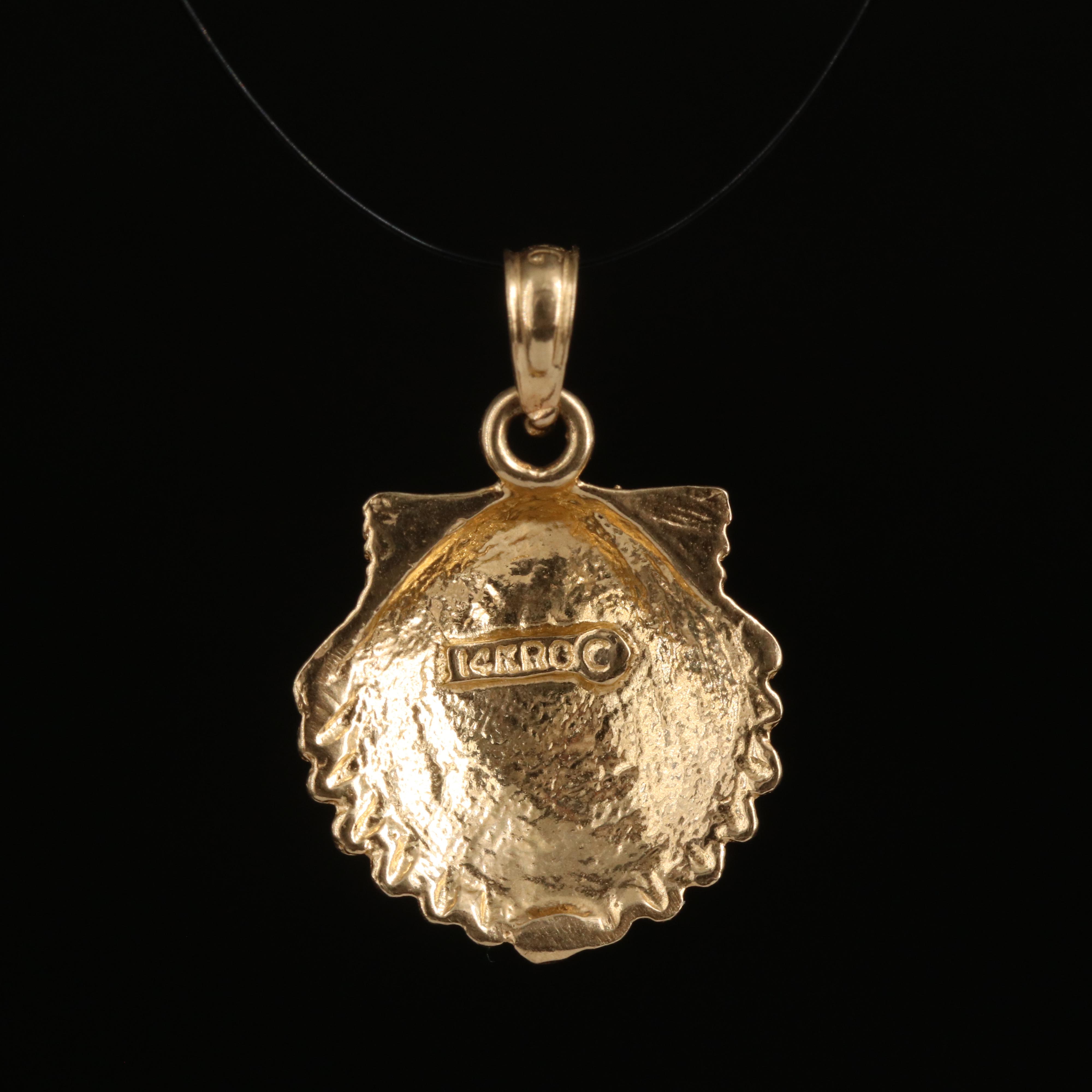 14K Shell Pendant