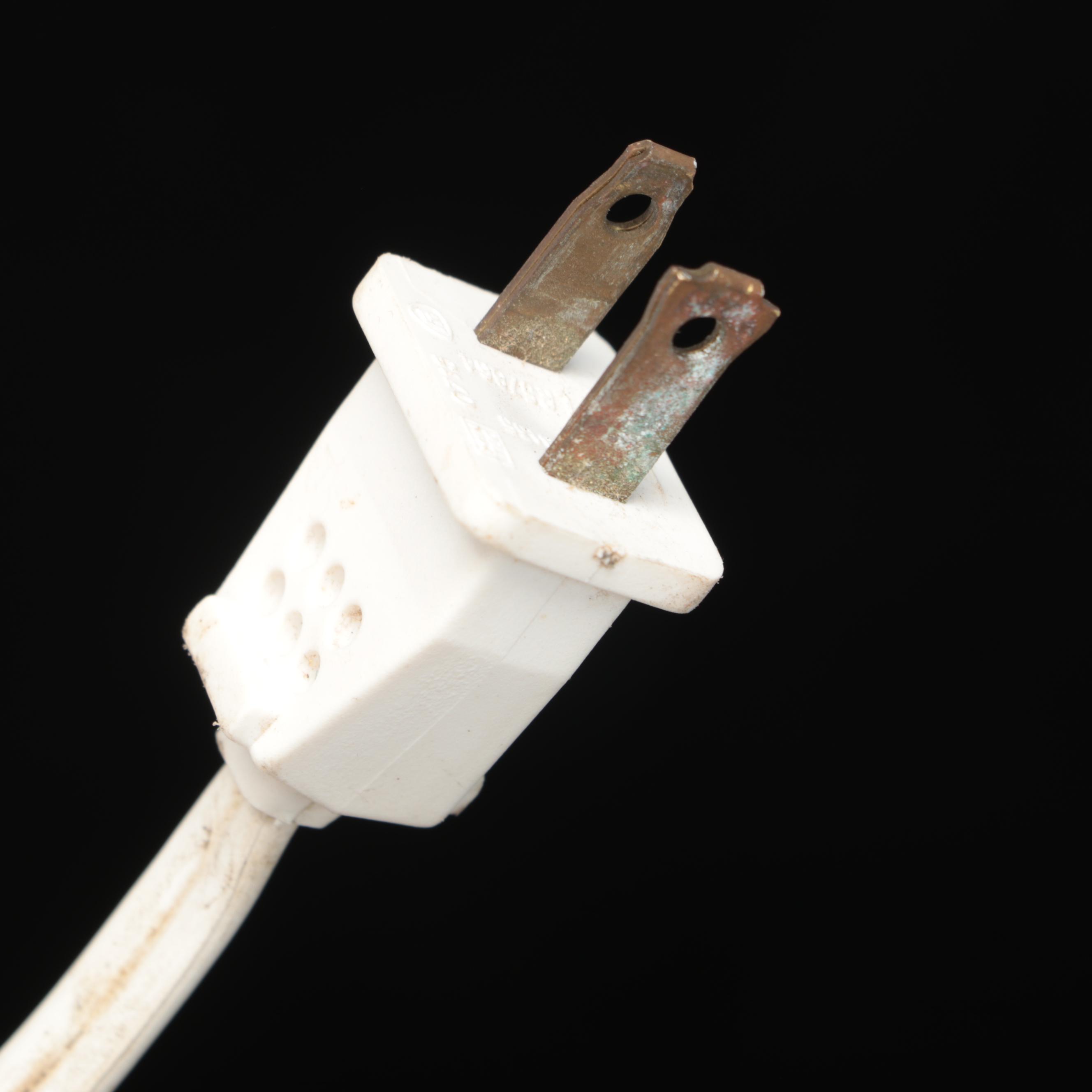 Italian Artemide Richard Sapper "Tizio" LED Crane Desk Lamp