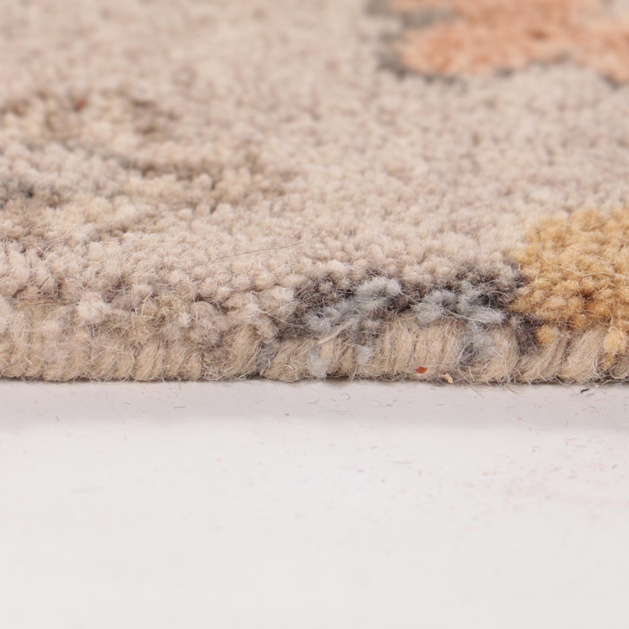 2'5 x 8' Kaleen "Helena" Machine-Made Wool Long Rug