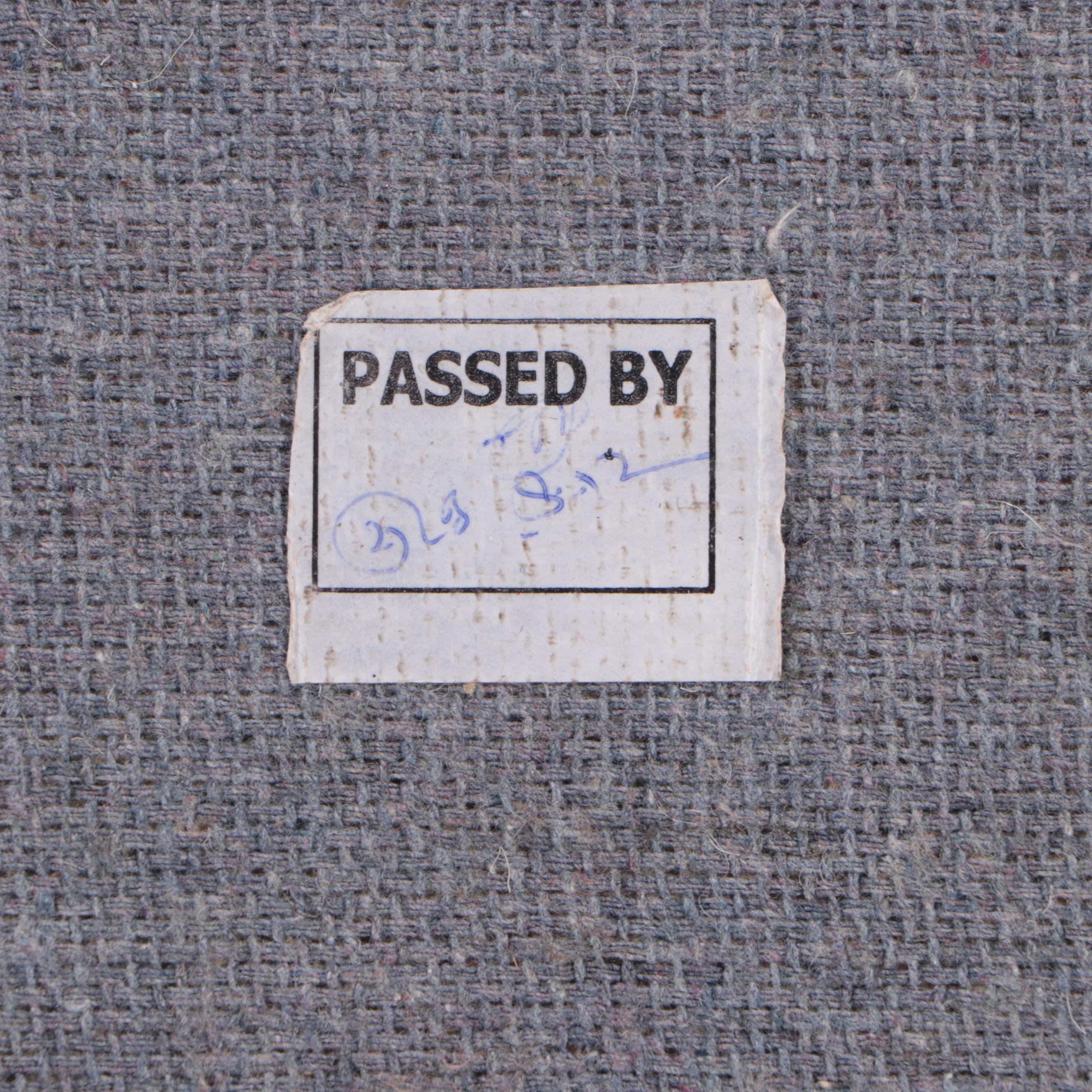 2'5 x 8' Kaleen "Helena" Machine-Made Wool Long Rug