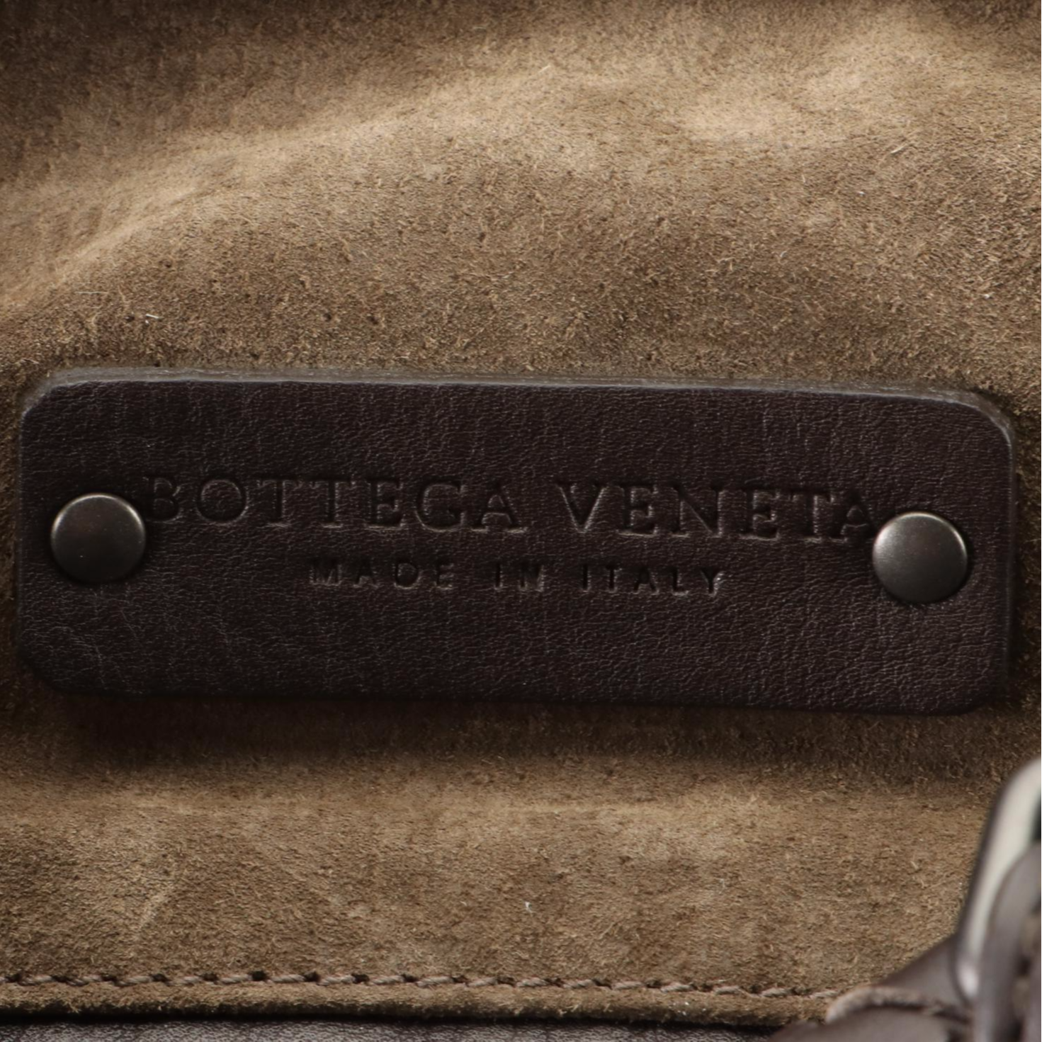 Bottega Veneta New Boston Bag in Intrecciato Nappa Leather