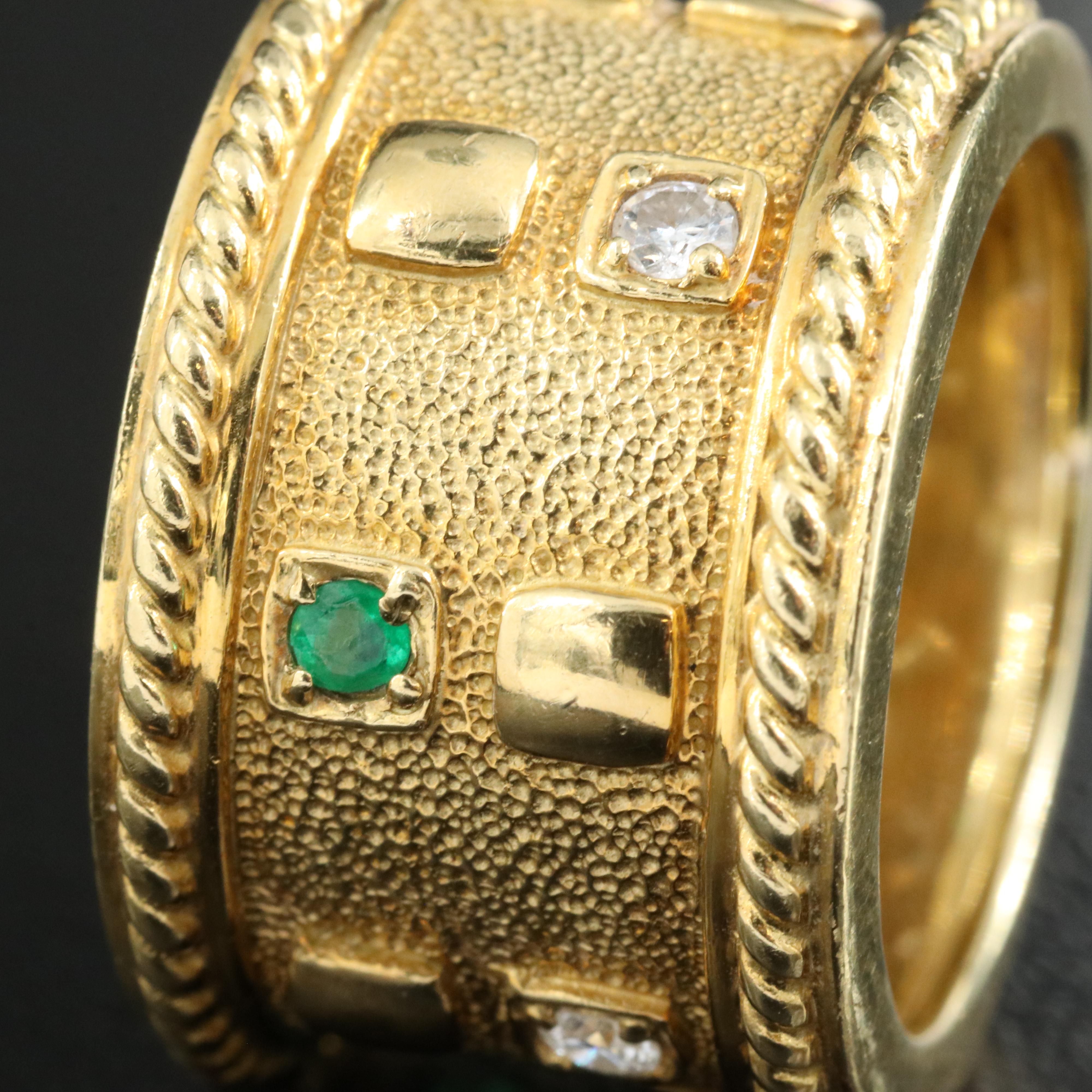 18K 0.16 CTW Diamond and Emerald Band