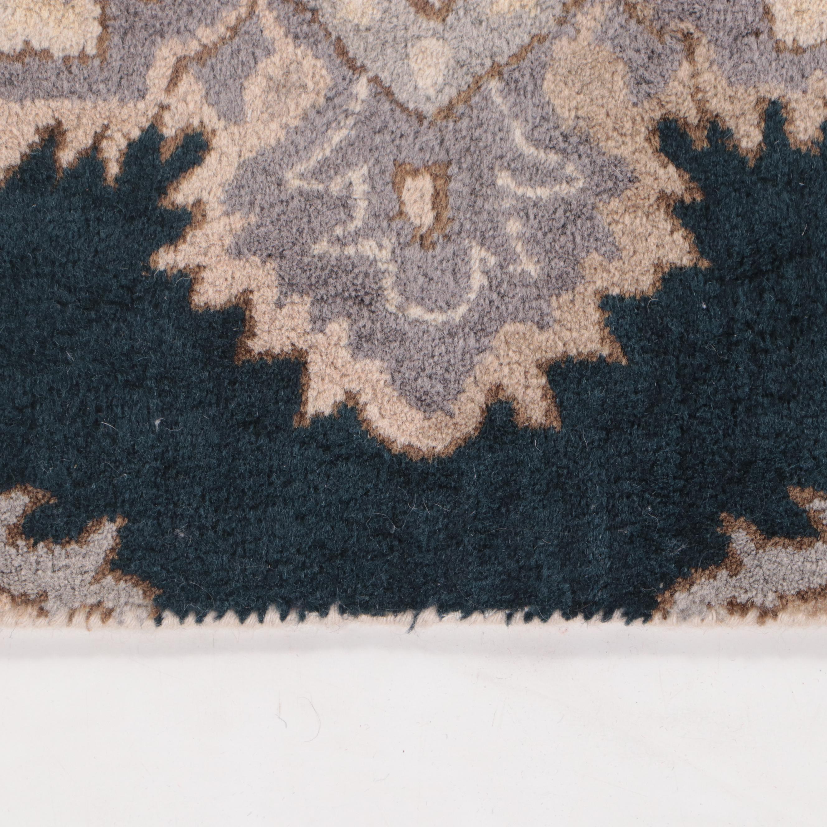 2'7 x 10' Hand-Tufted Carpet Runner Rug