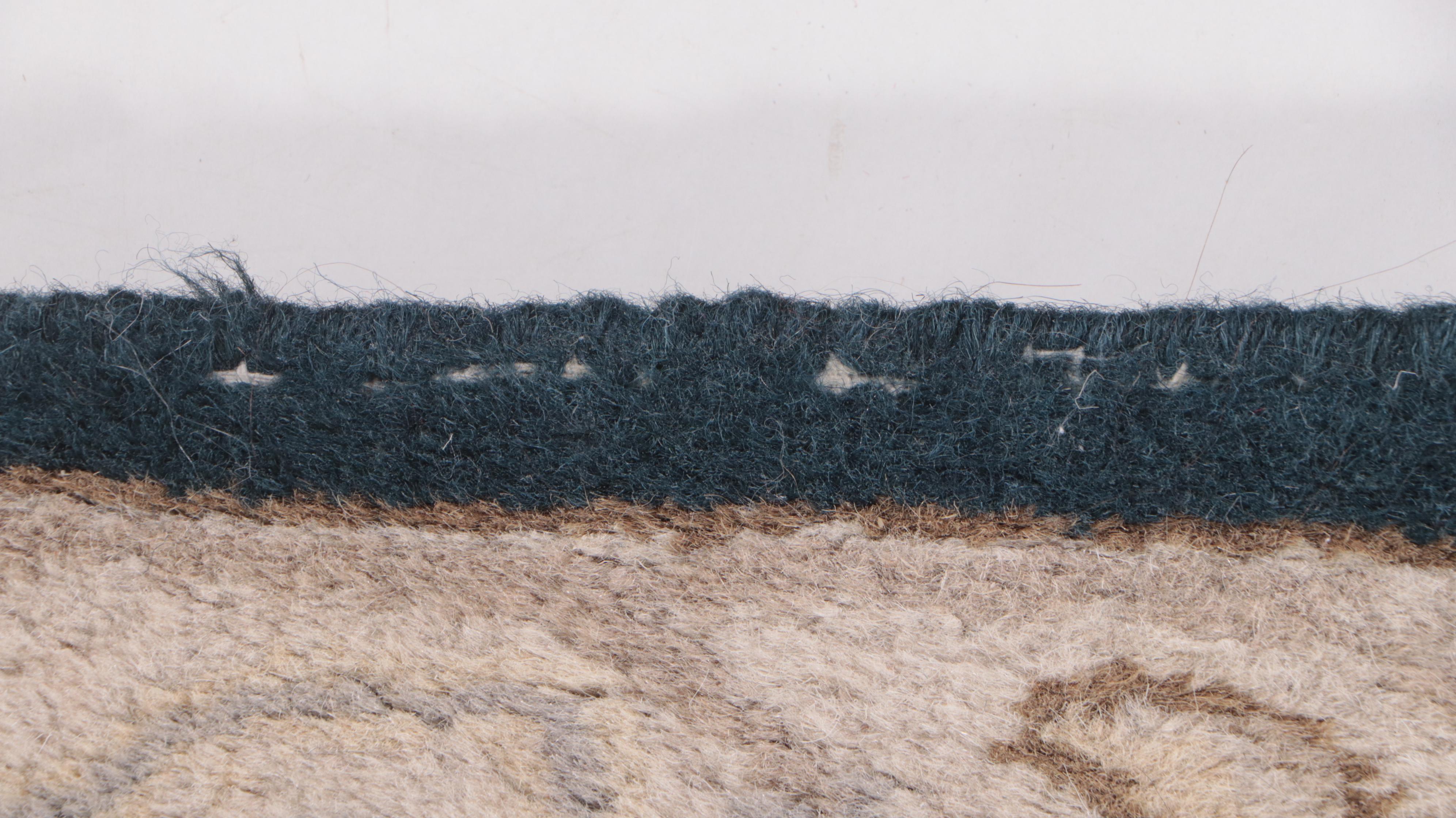 2'7 x 10' Hand-Tufted Carpet Runner Rug