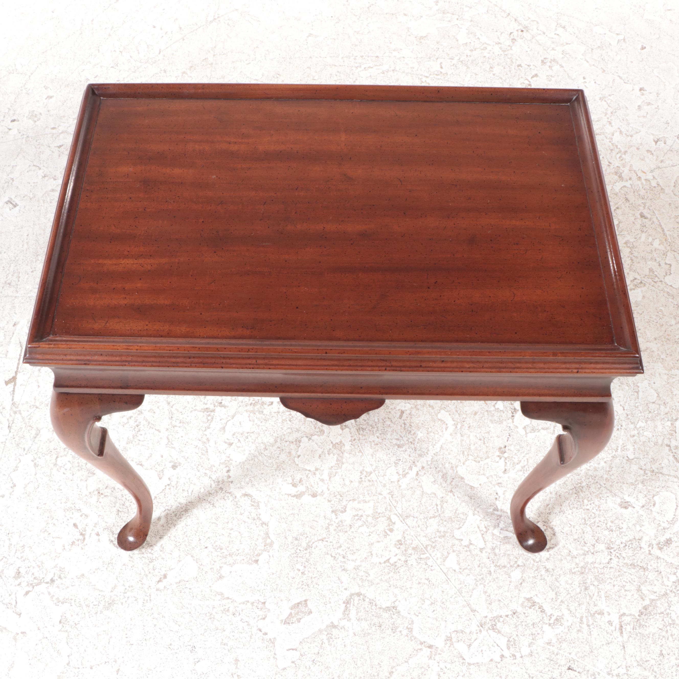 Queen Anne Style Mahogany Side Table, Mid to Late 20th Century