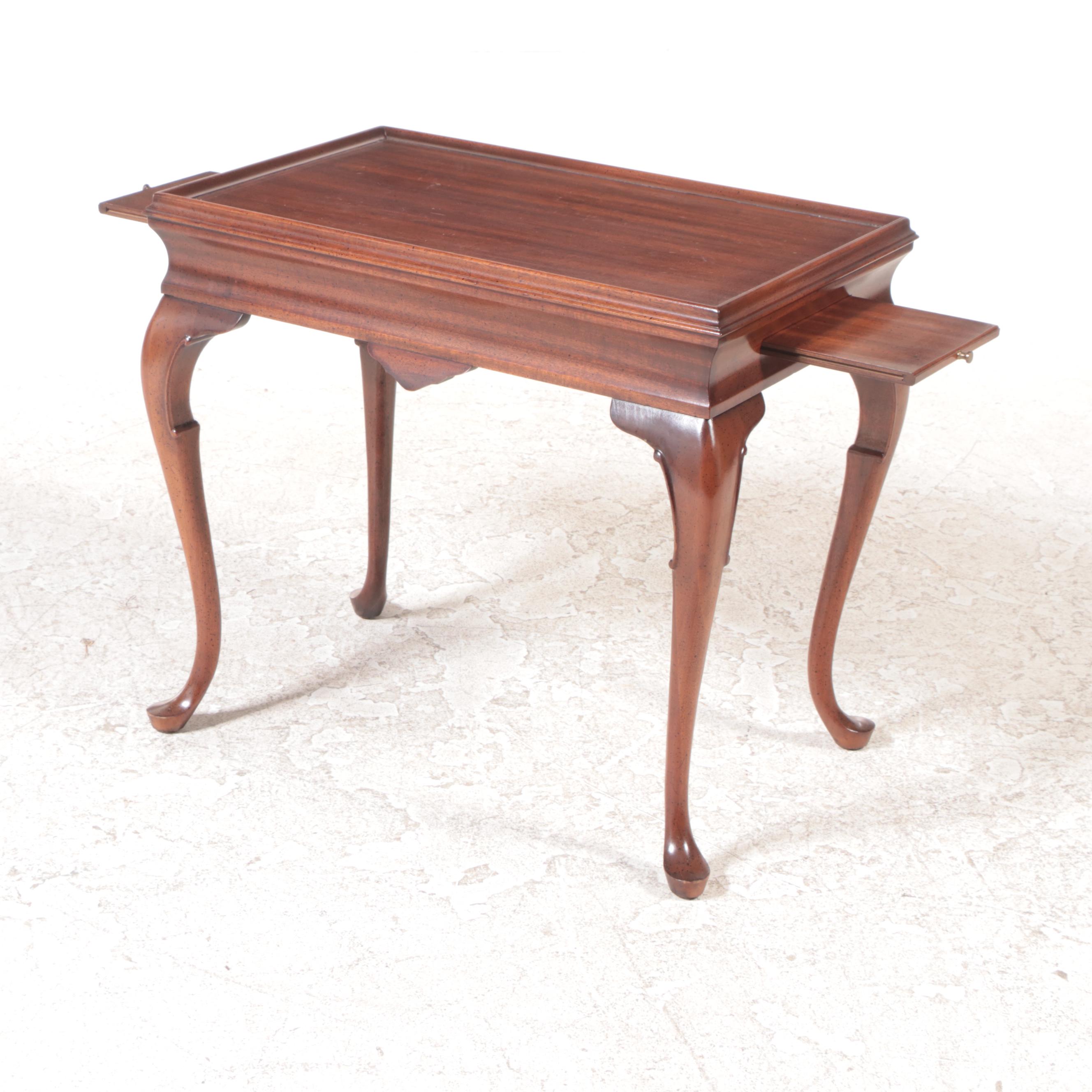 Queen Anne Style Mahogany Side Table, Mid to Late 20th Century