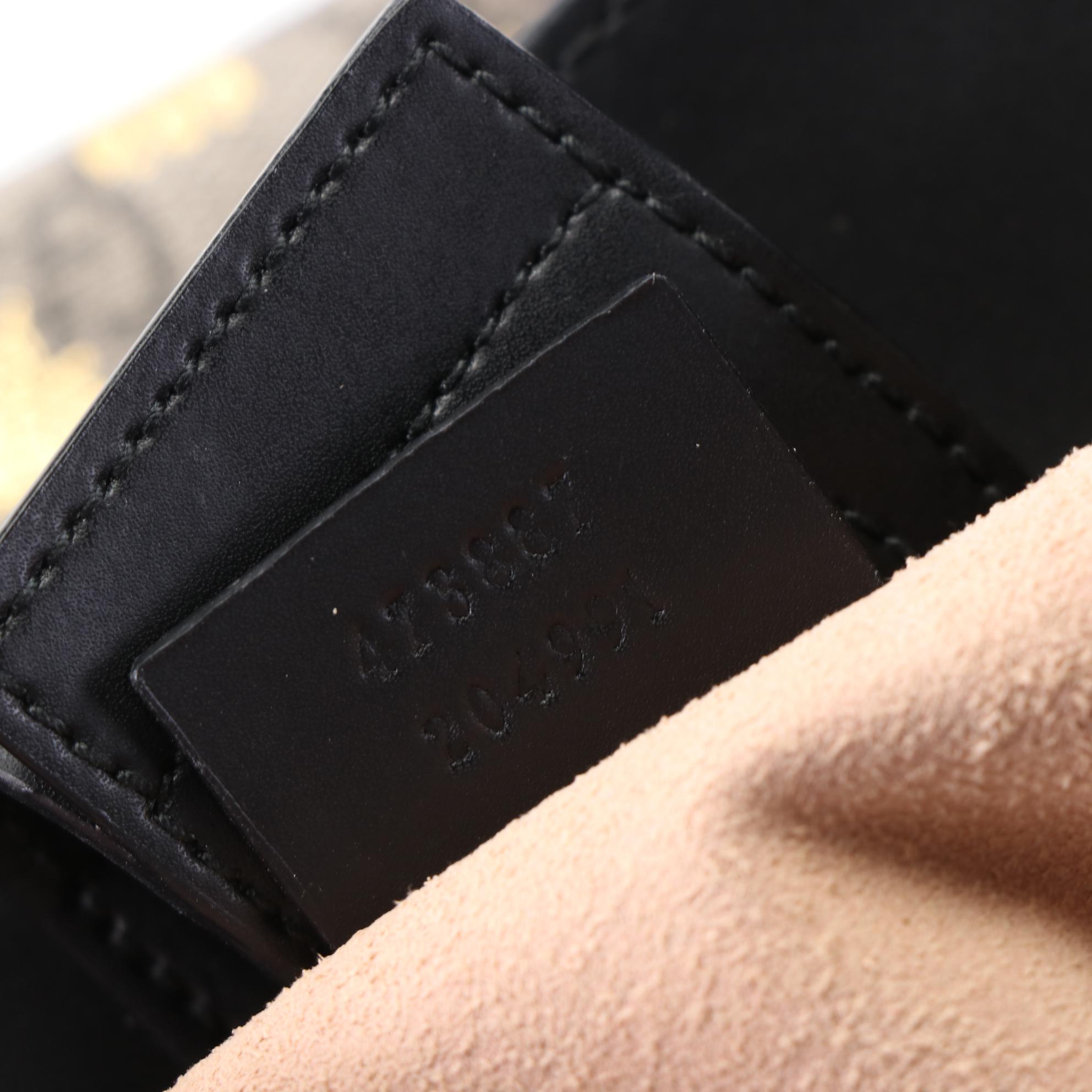 Gucci Soft Tote Bag in GG Supreme Bee Print Coated Canvas