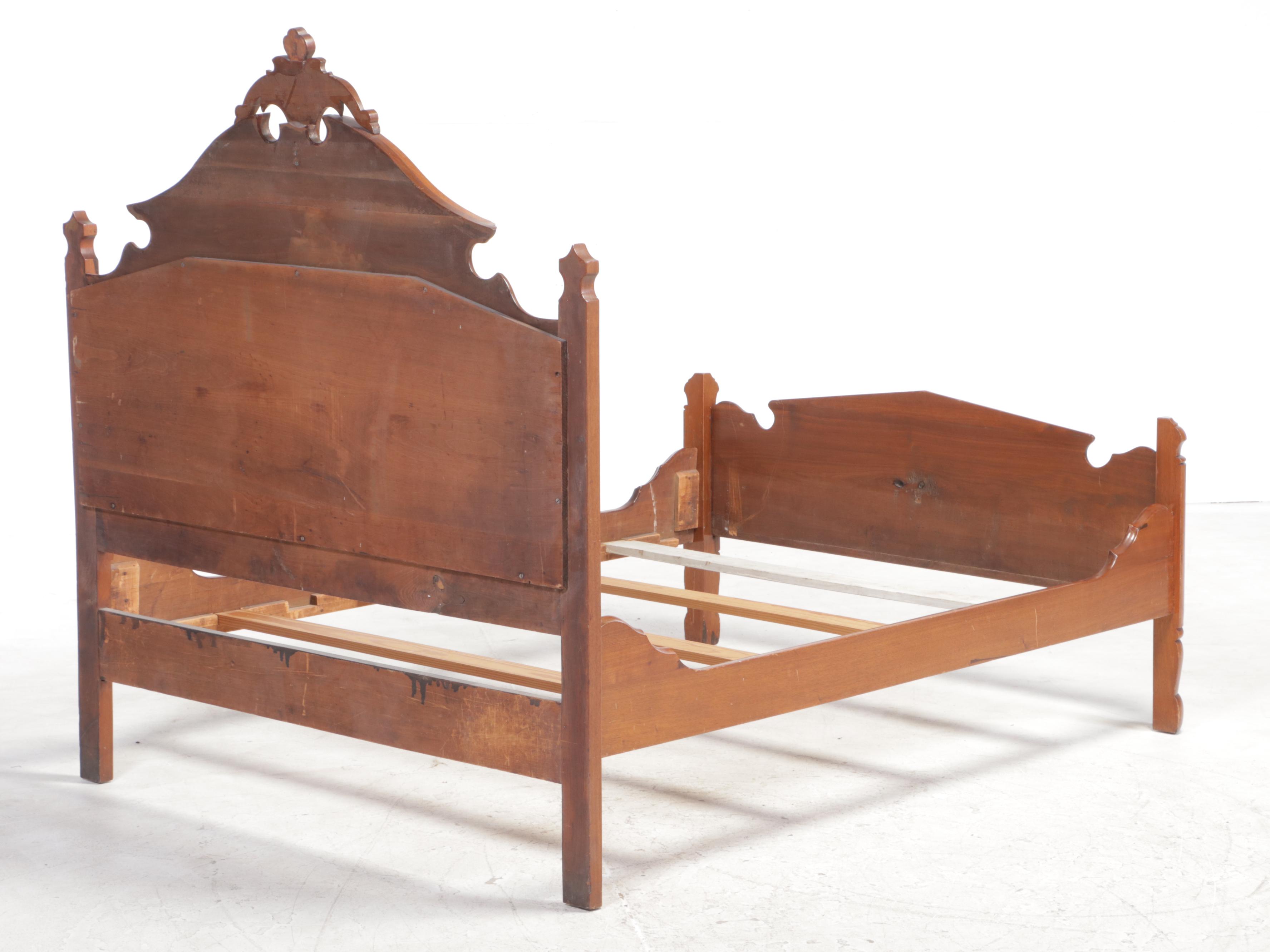 Victorian Walnut Bed Frame, Late 19th Century