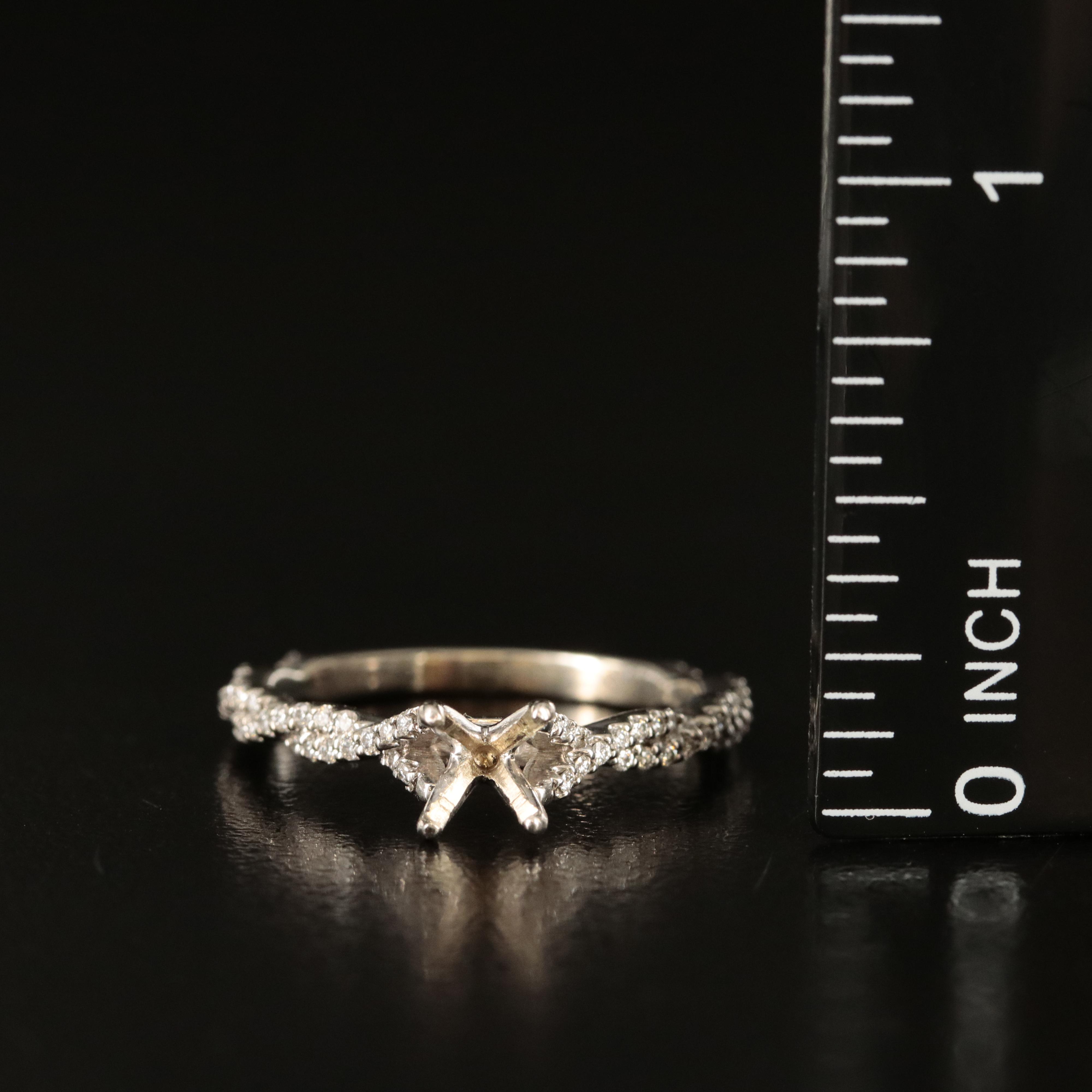 14K 0.33 CTW Diamond Semi Mount Braided Ring