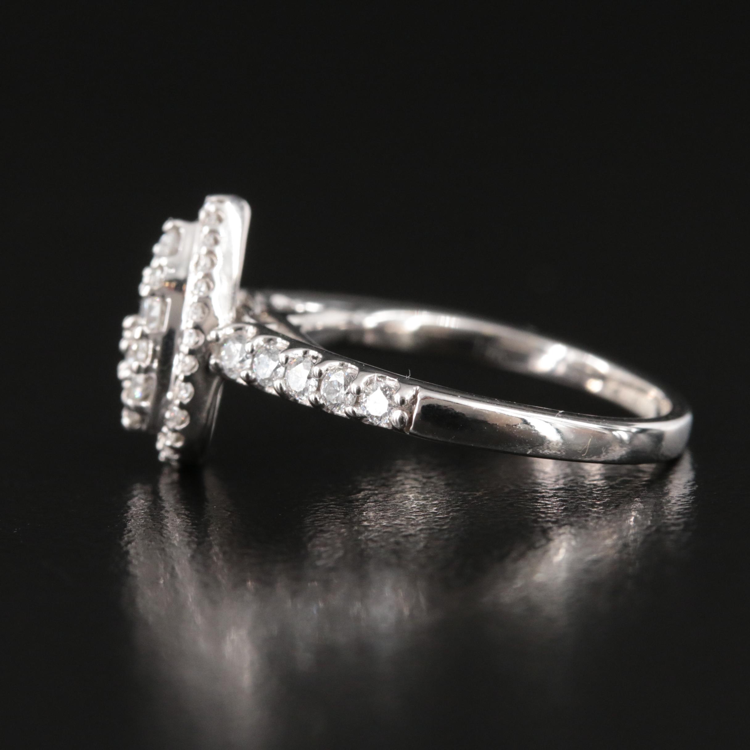 14K 0.86 CTW Diamond Cluster Halo Ring