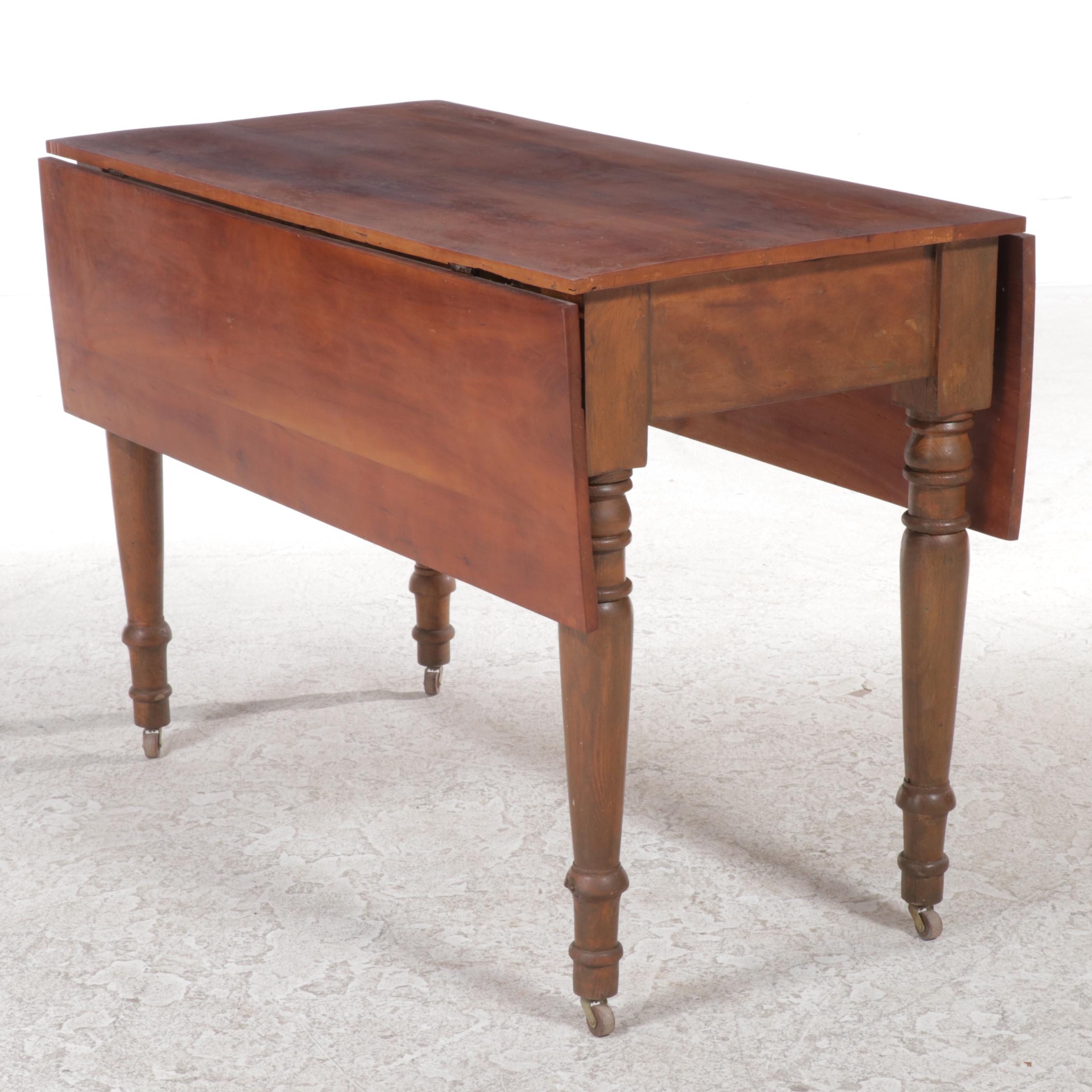 American Primitive Cherrywood and Oak Drop-Leaf Table, 19th Century