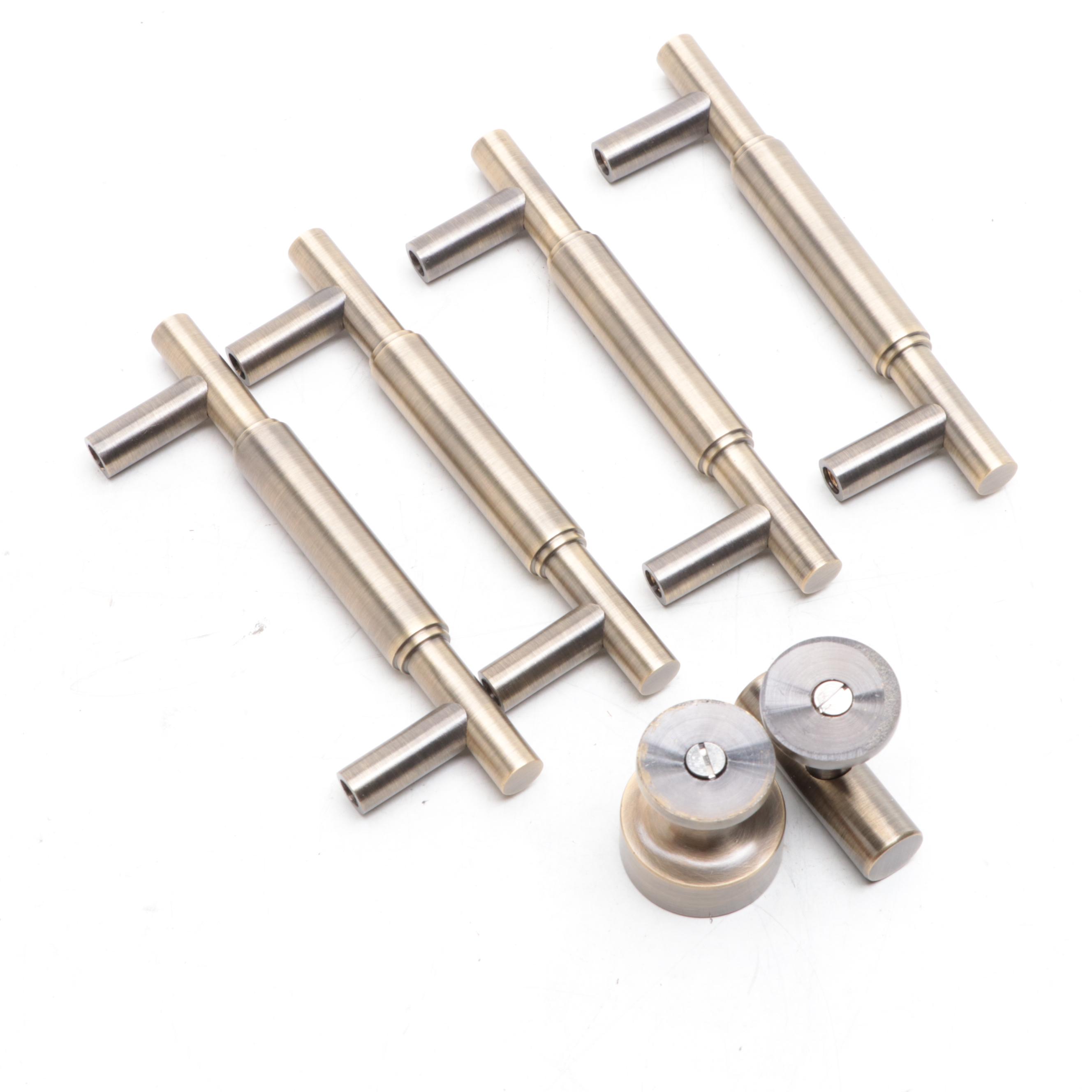 Antiqued Finish Brass Cabinet Pulls and Knobs