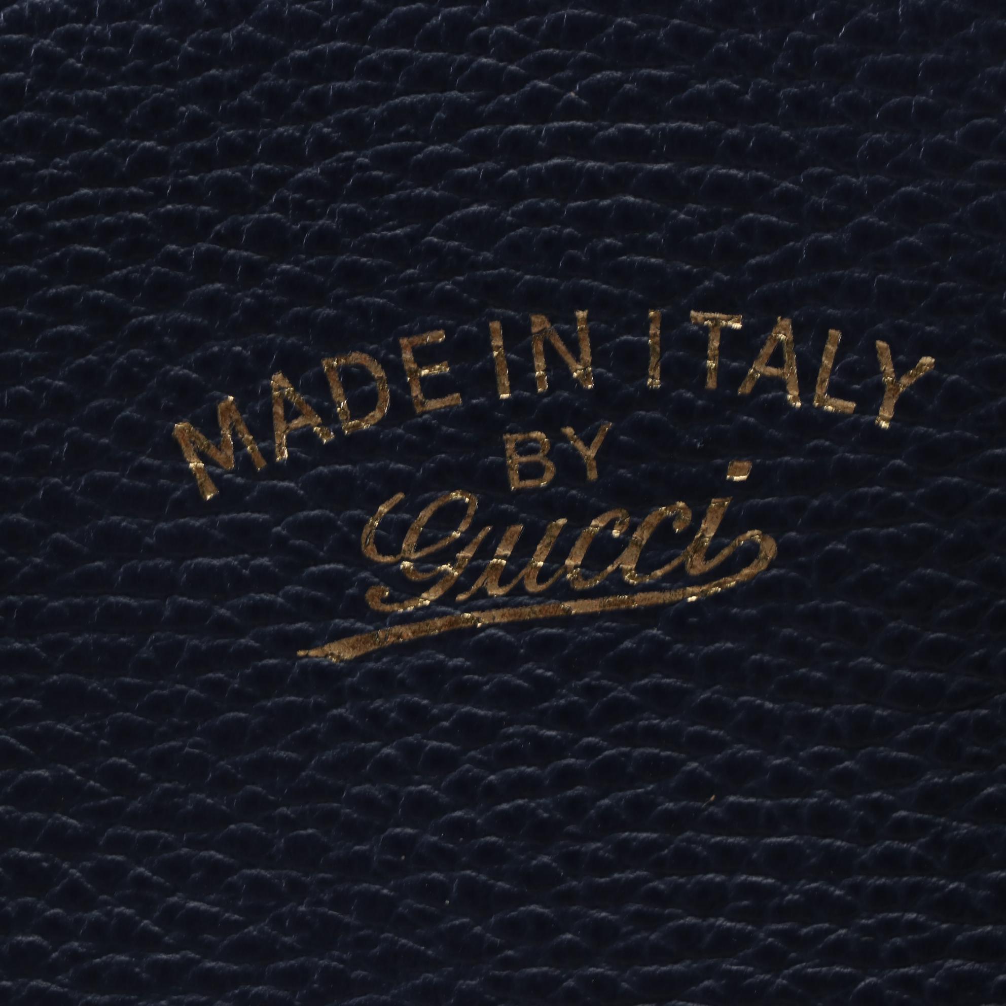 Gucci Medium Swing Shoulder Tote in Grainy Calfskin Leather