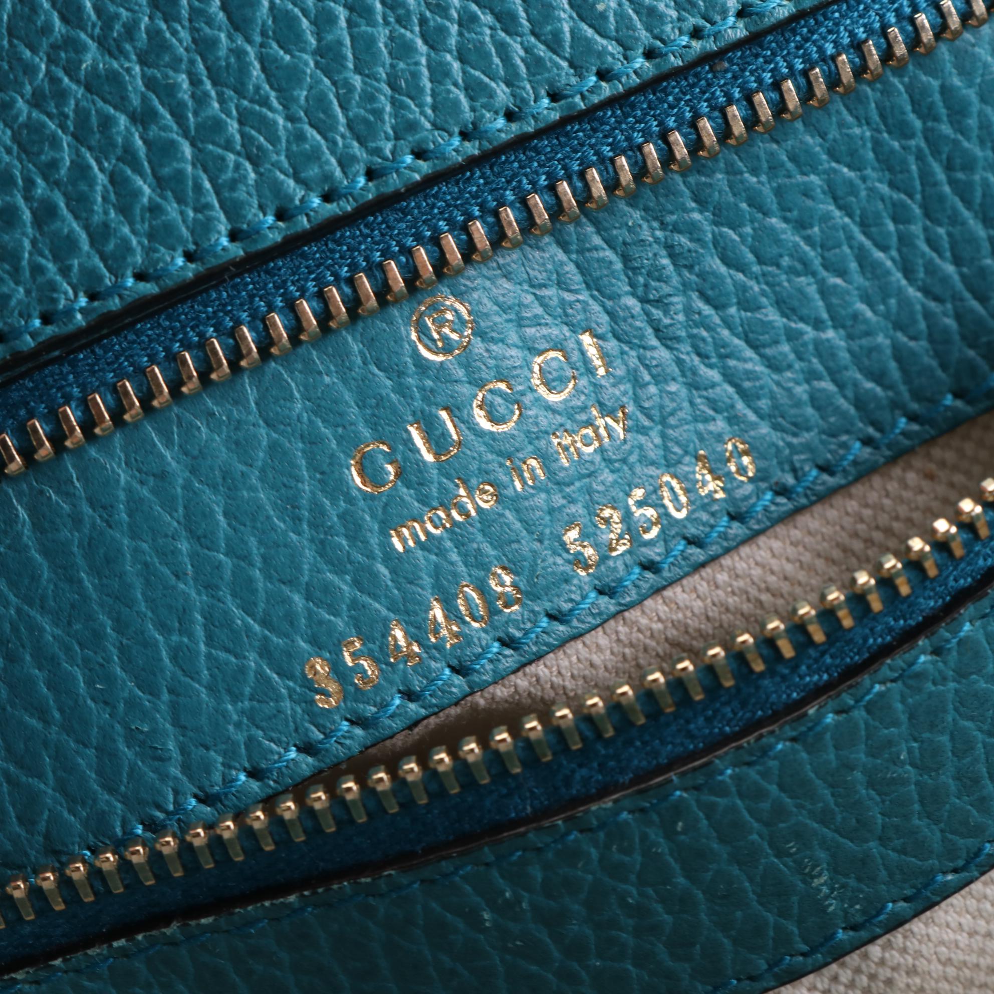 Gucci Medium Swing Shoulder Tote in Grainy Calfskin Leather