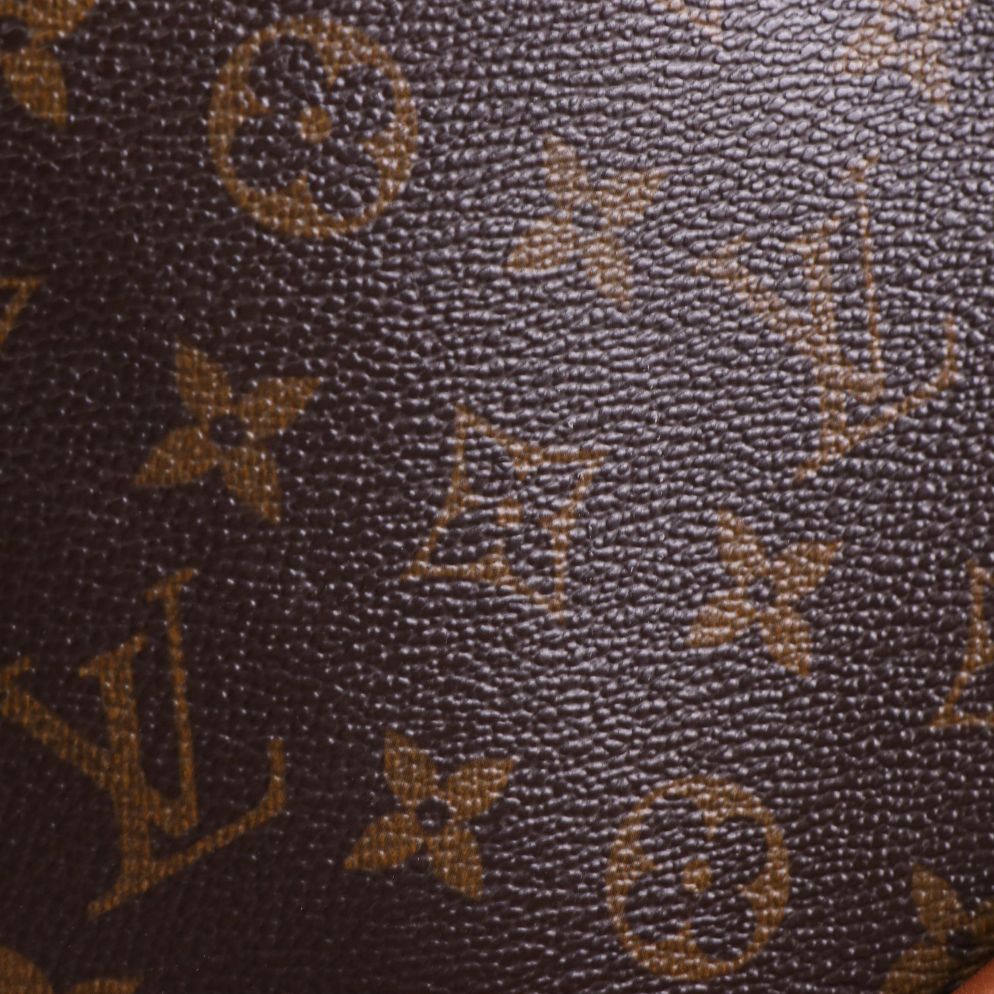 Louis Vuitton Looping GM Shoulder Bag in Monogram Canvas