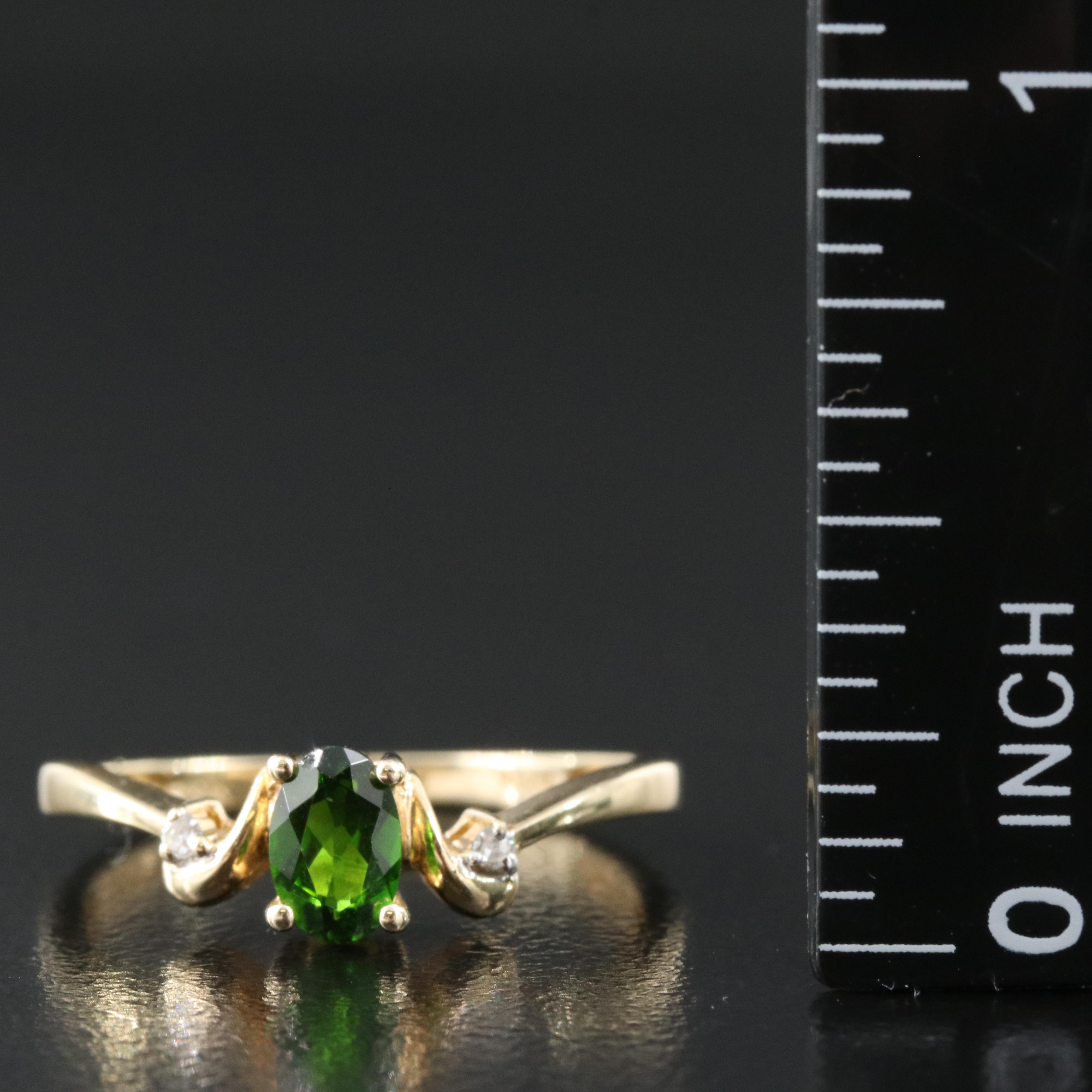 10K Diopside and Diamond Ring