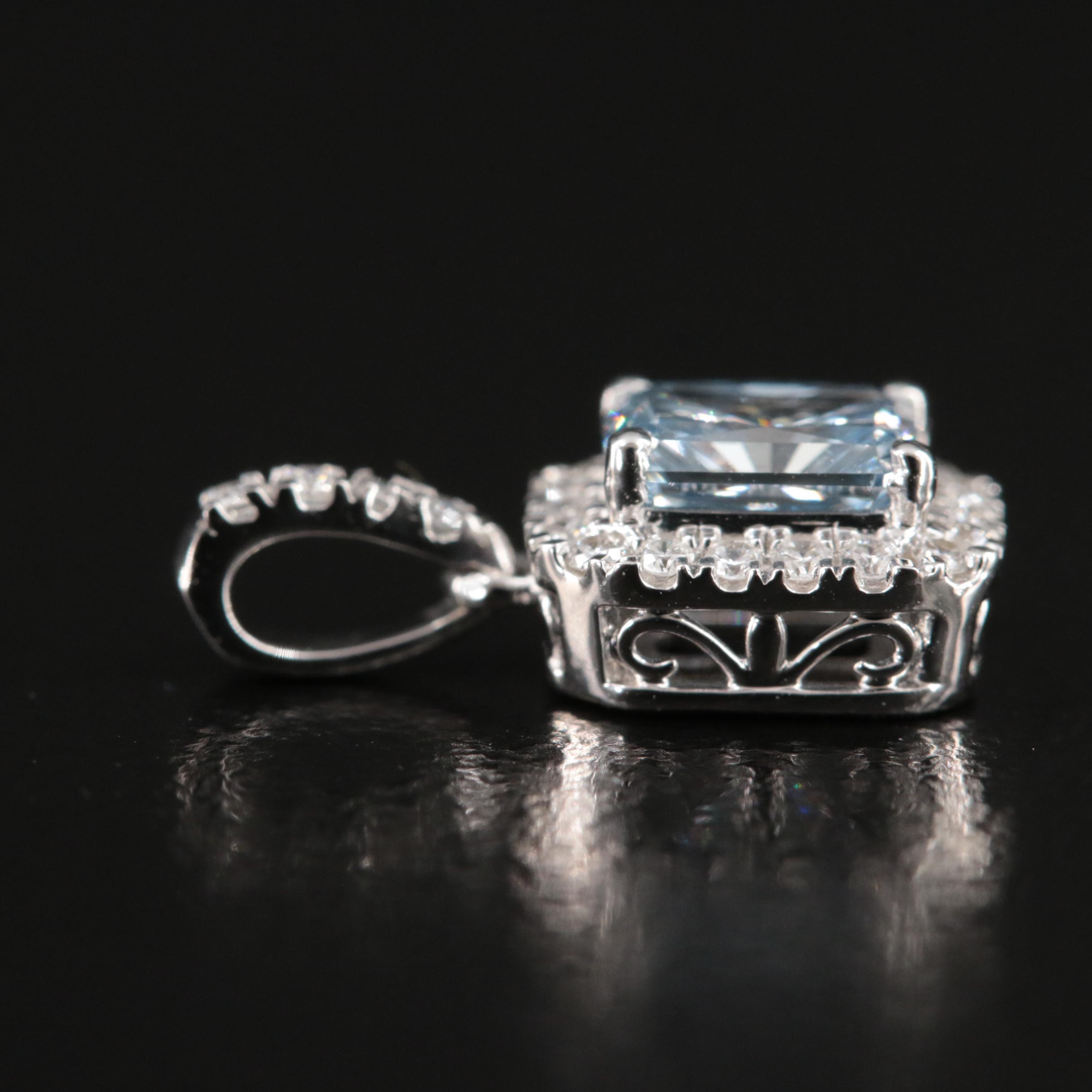 14K 0.59 CTW Lab Grown Diamond Pendant