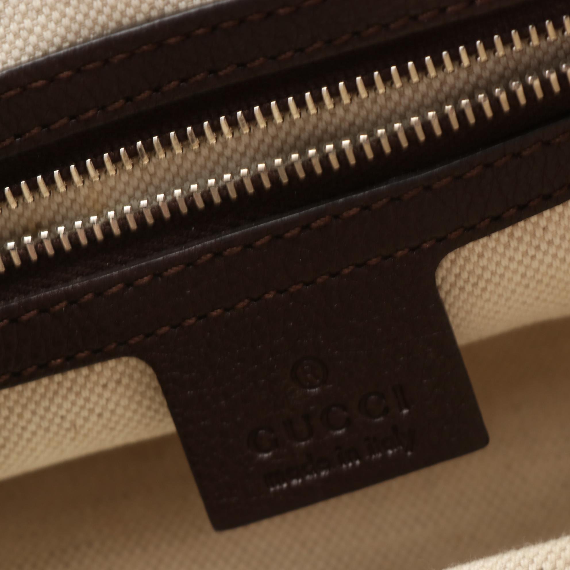 Gucci Shoulder Bag in GG Canvas and Brown Textured Leather with Bamboo Tassels