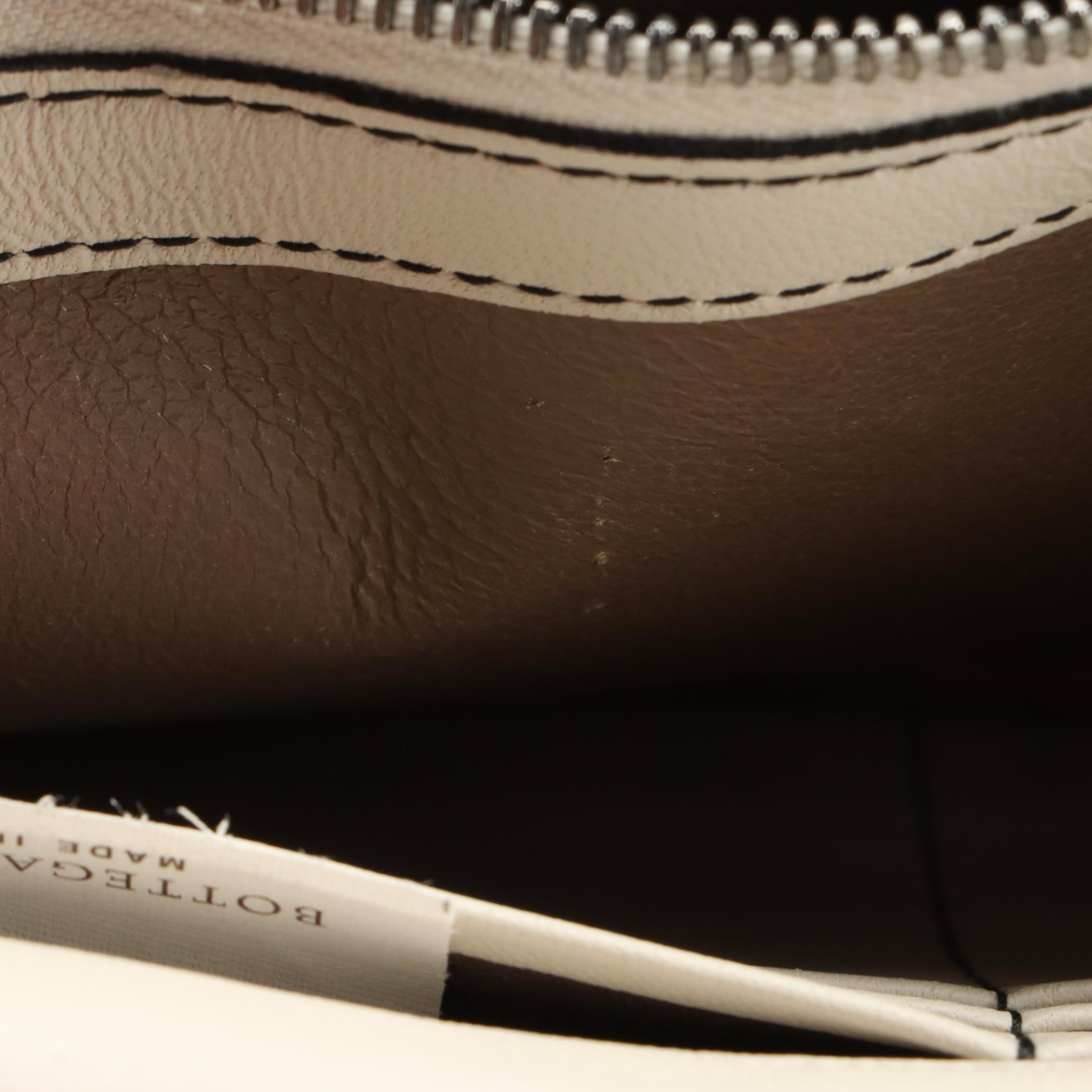 Bottega Veneta Wallet on Chain in Intrecciato and Smooth Nappa Leather with Box