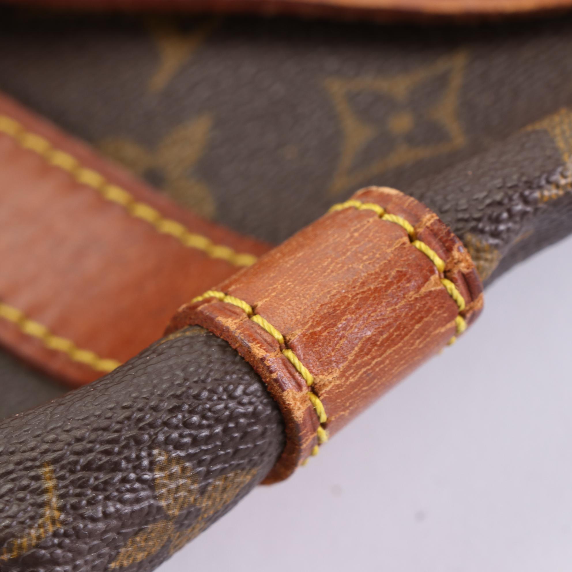 Louis Vuitton Sac Souple 45 Travel Bag in Monogram Canvas and Vachetta Leather