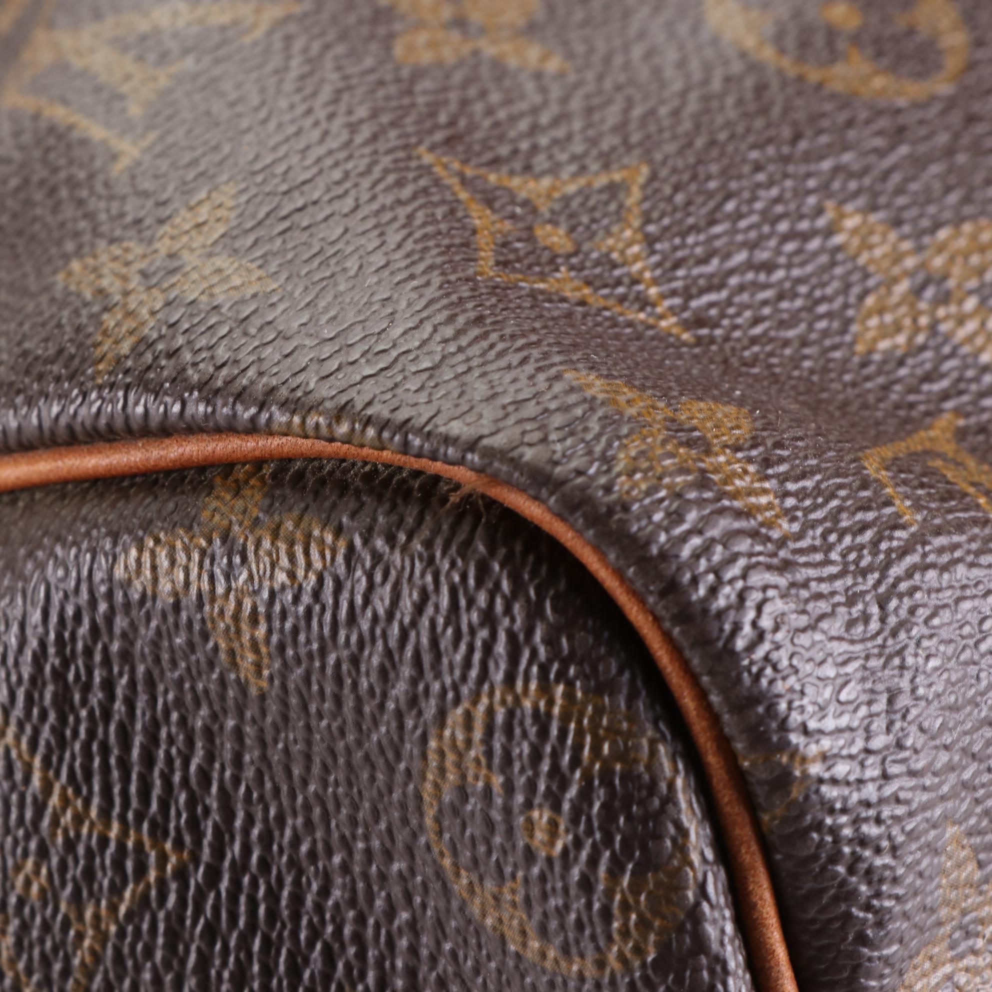 Louis Vuitton Sac Souple 45 Travel Bag in Monogram Canvas and Vachetta Leather