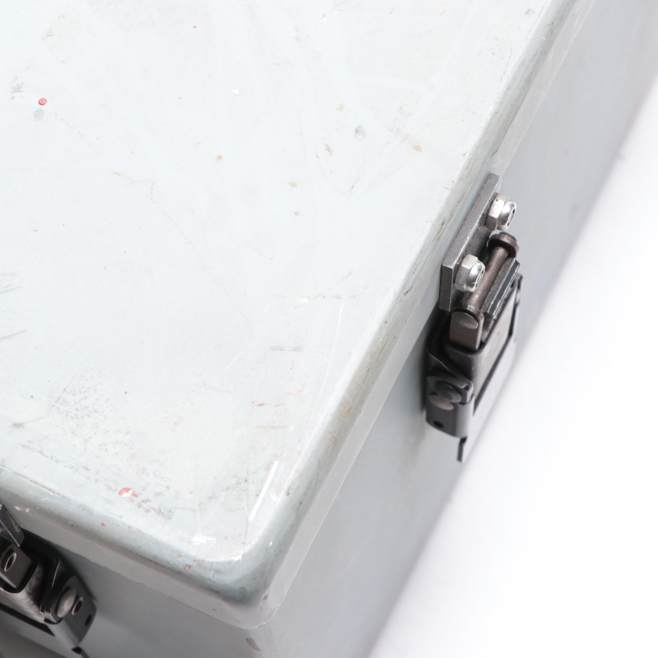 Austron Crystal Frequency Standard With Watlow Sensor