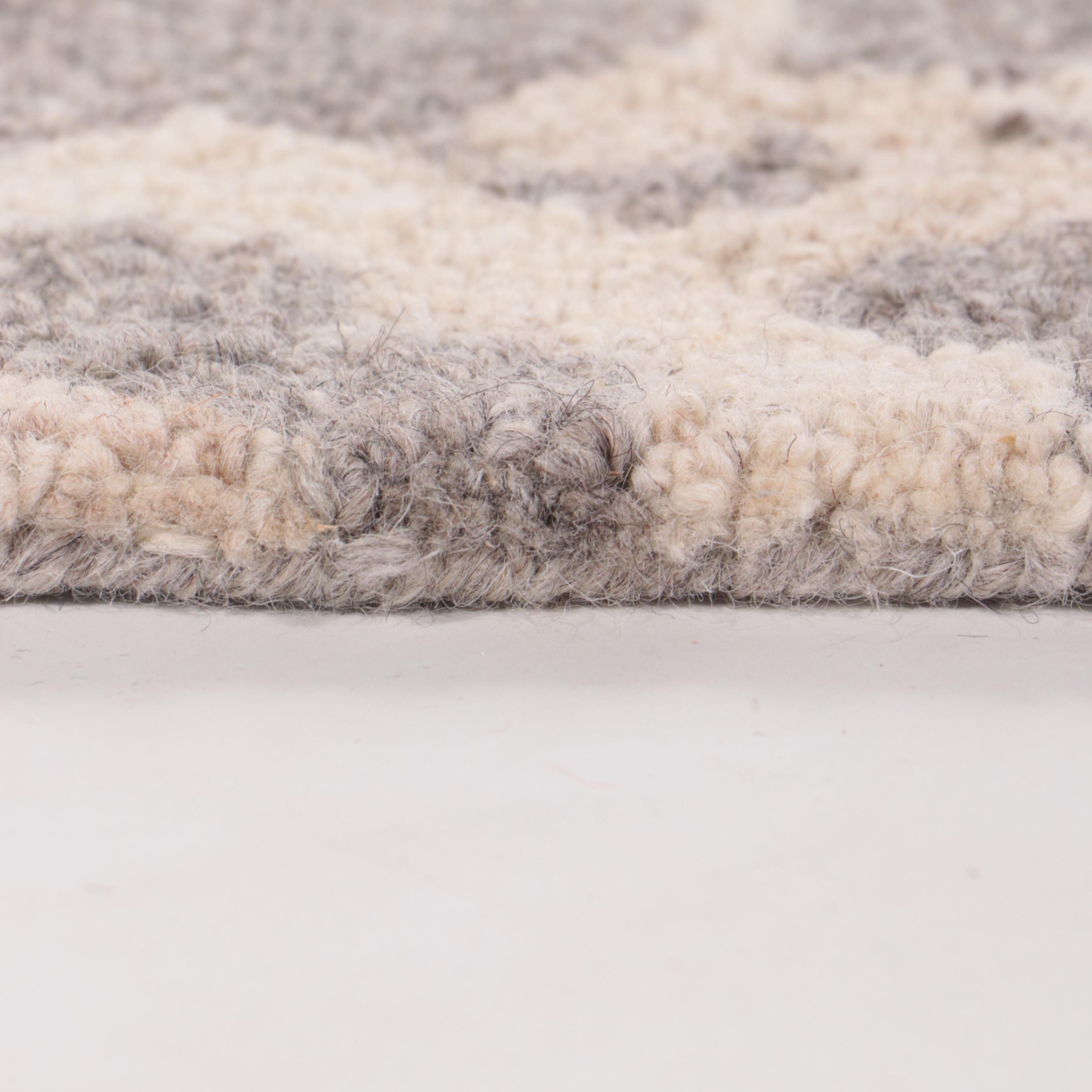 5' x 7'11 Hand-Tufted The Rug Gallery Area Rug