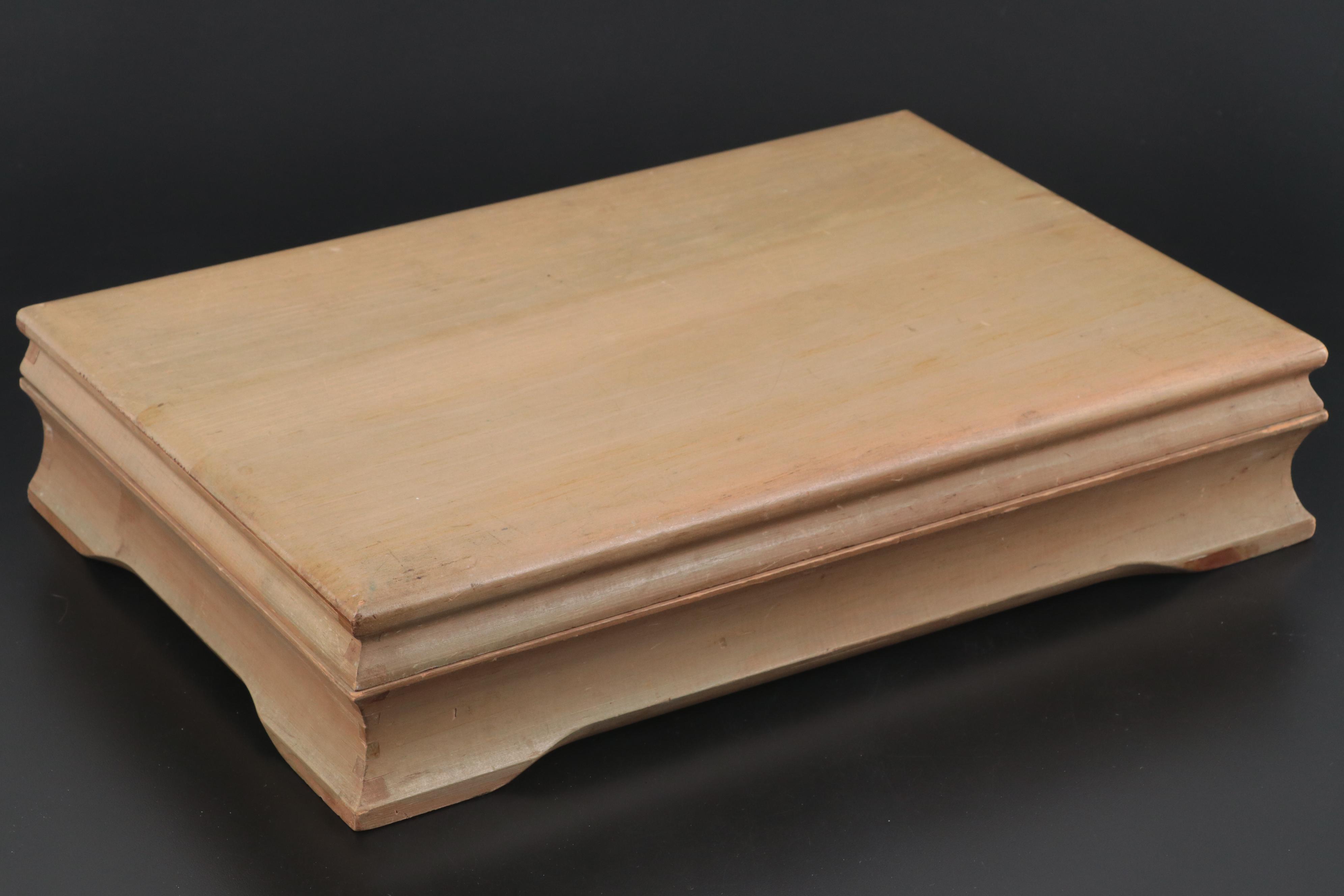 Oneida "Dover" Stainless Steel Flatware in Wooden Case, Mid to Late 20th Century