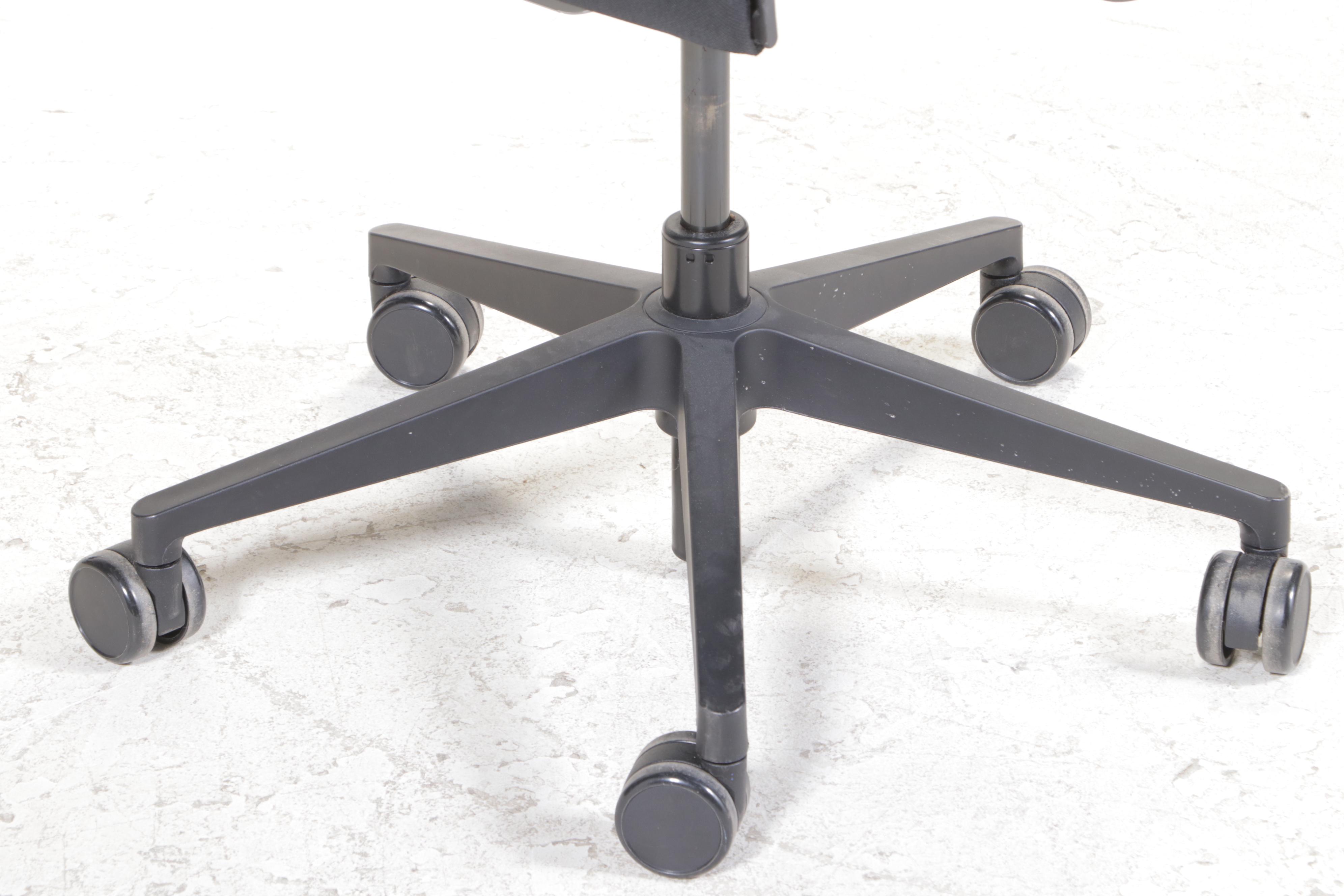 Steelcase "Think" Adjustable Swivel Desk Chair