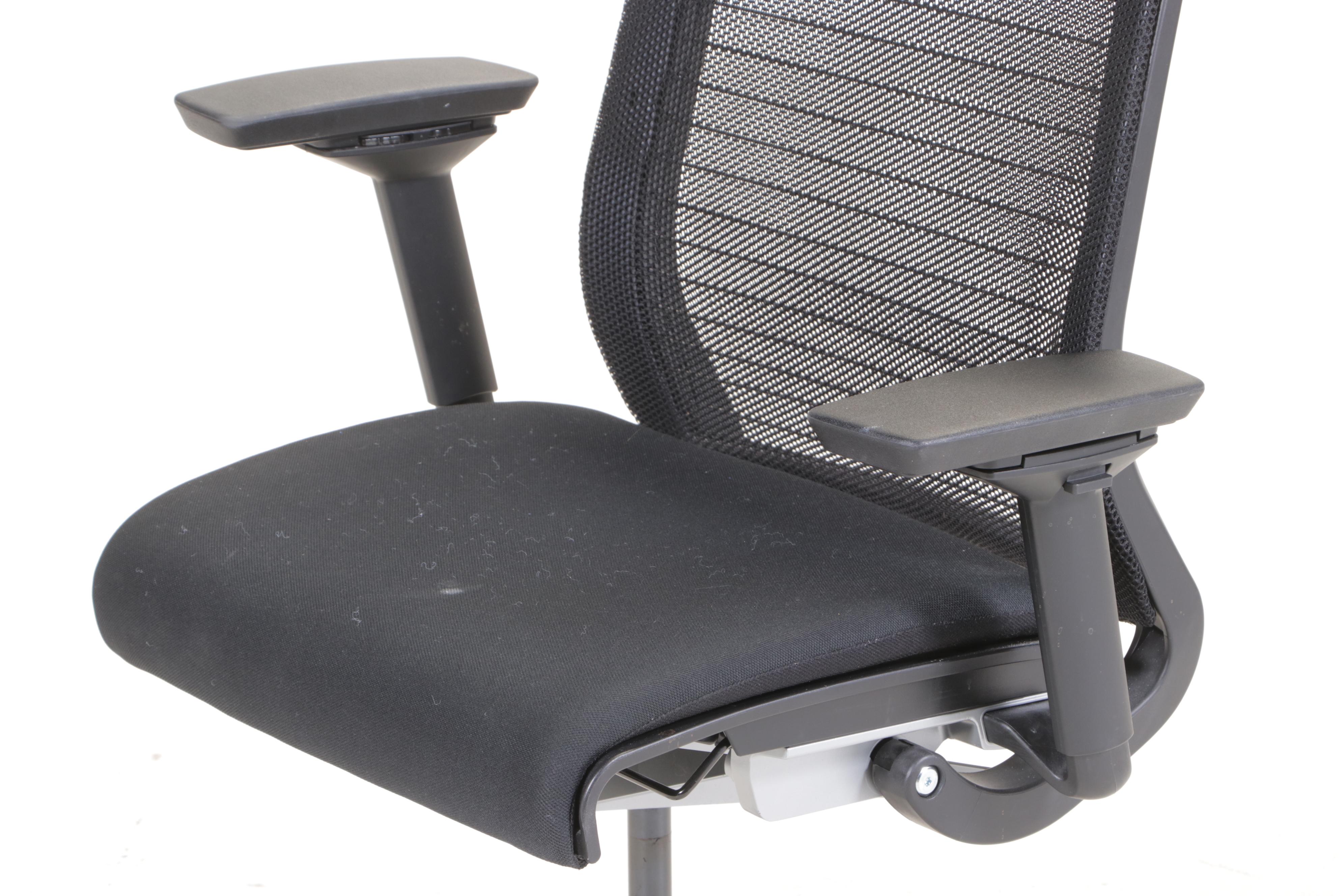 Steelcase "Think" Adjustable Swivel Desk Chair