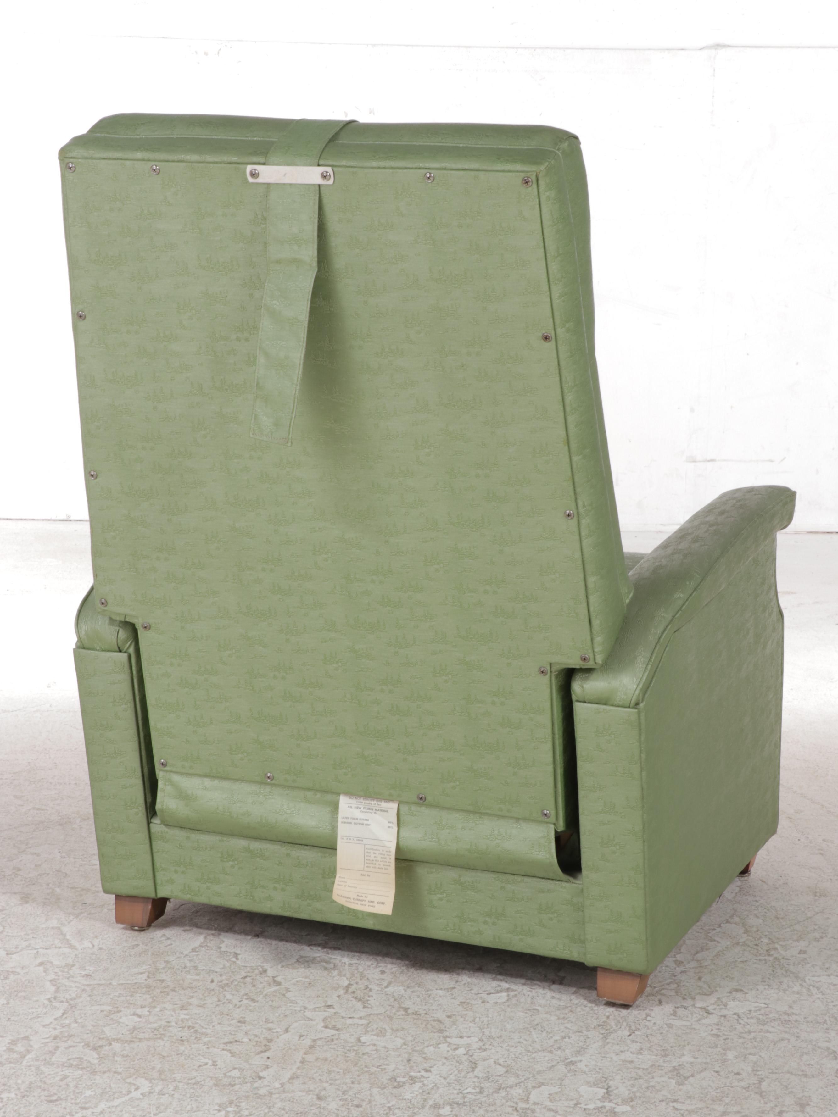 Niagara Therapy Mfg. Corp. Green Vinyl Cyclo-Massage Recliner