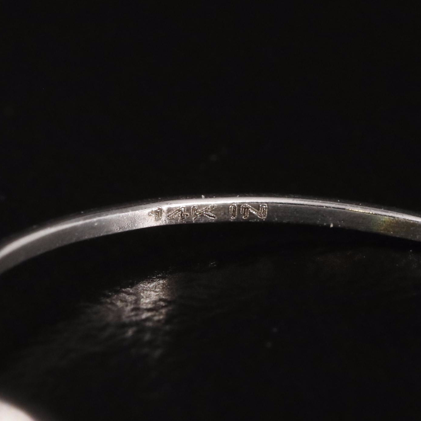 14K Peridot Solitaire Ring