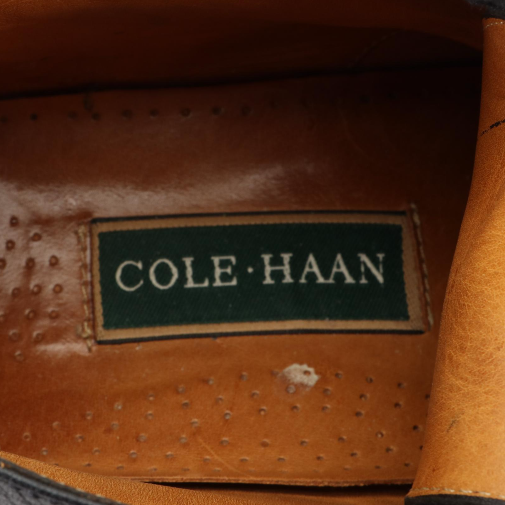 Men's Cole Haan Chukka Boots in Leather with Lug Sole